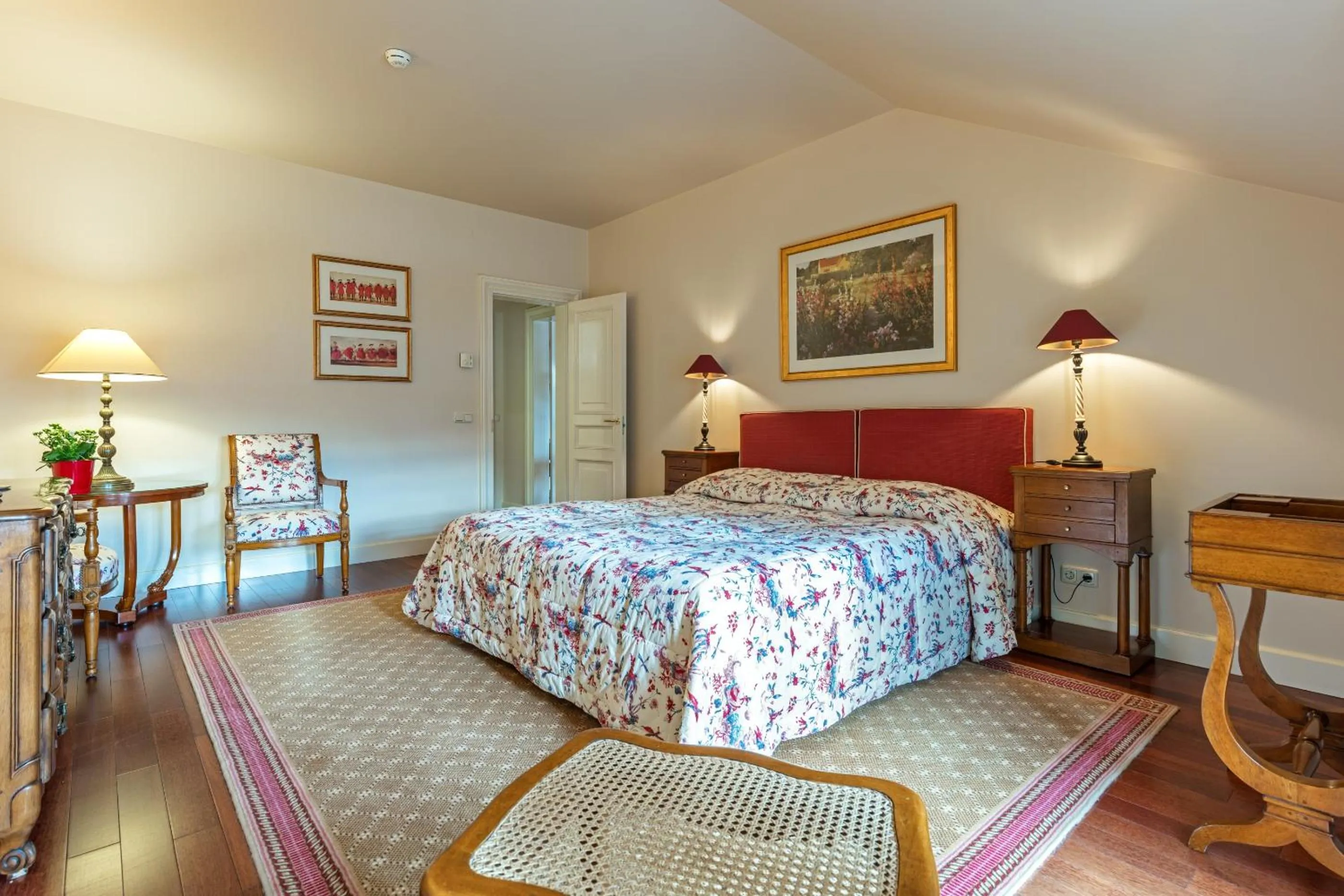 Photo of the whole room, Bed in Stikliai Palace Residence