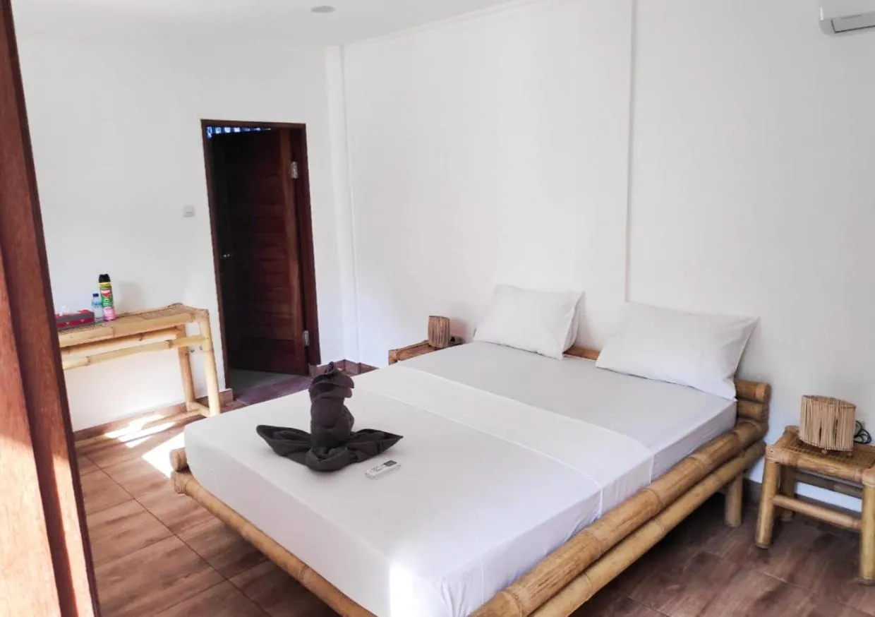 Gili Pirates Dive & BnB