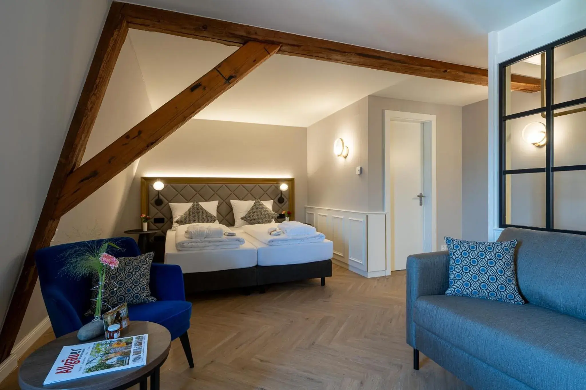 Deluxe Double Room in Schloss Lautrach Deluxe Double Room in Schloss Lautrach