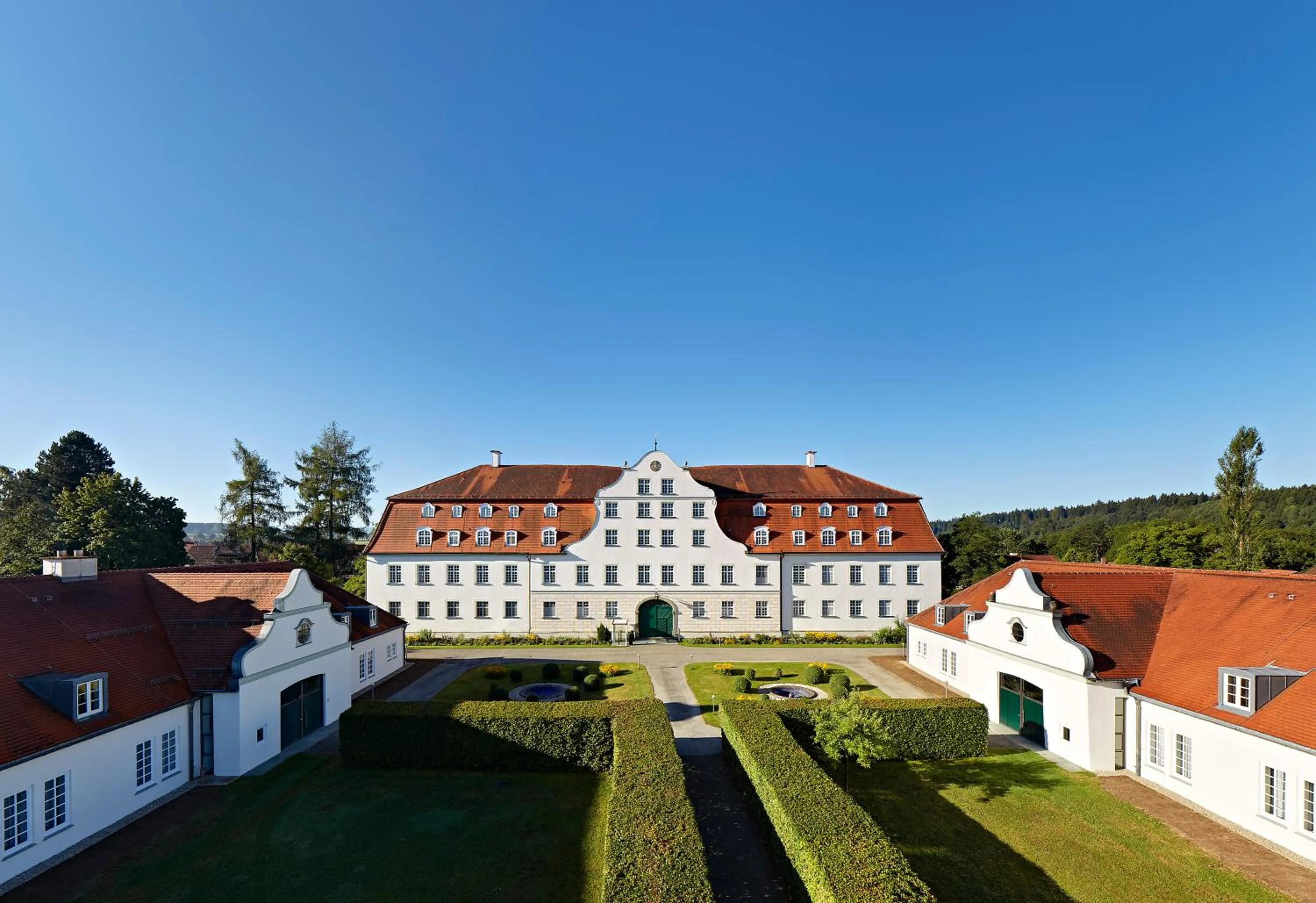 Property building in Schloss Lautrach