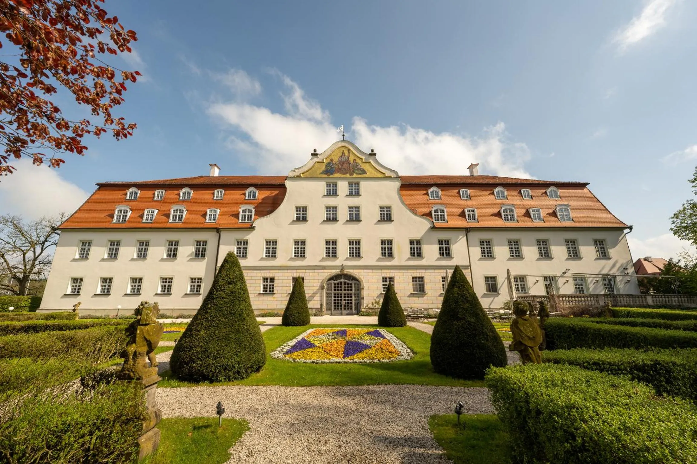 Property building in Schloss Lautrach