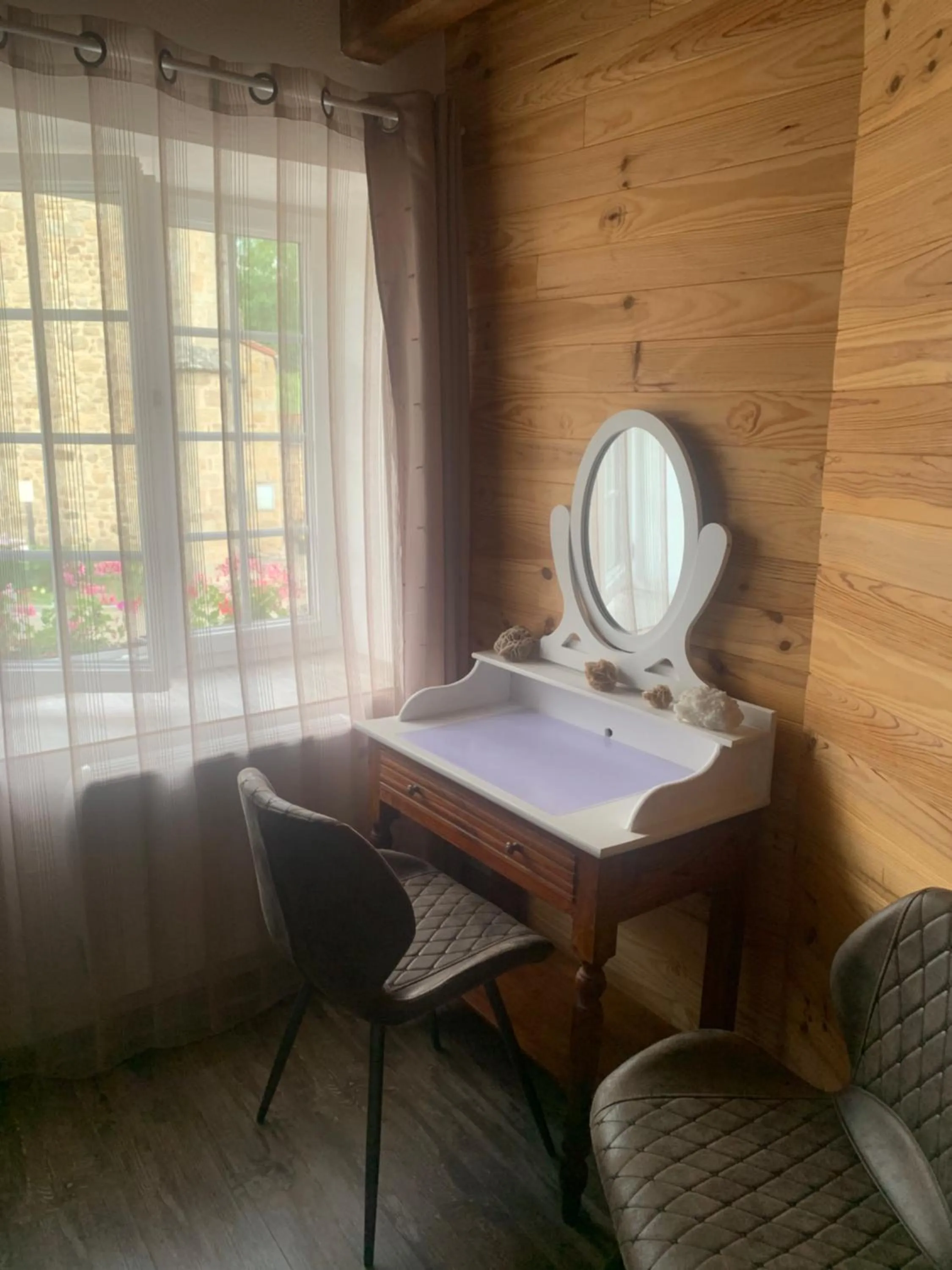 Chambres d'Hôtes LES VERGERS DE LOUISE