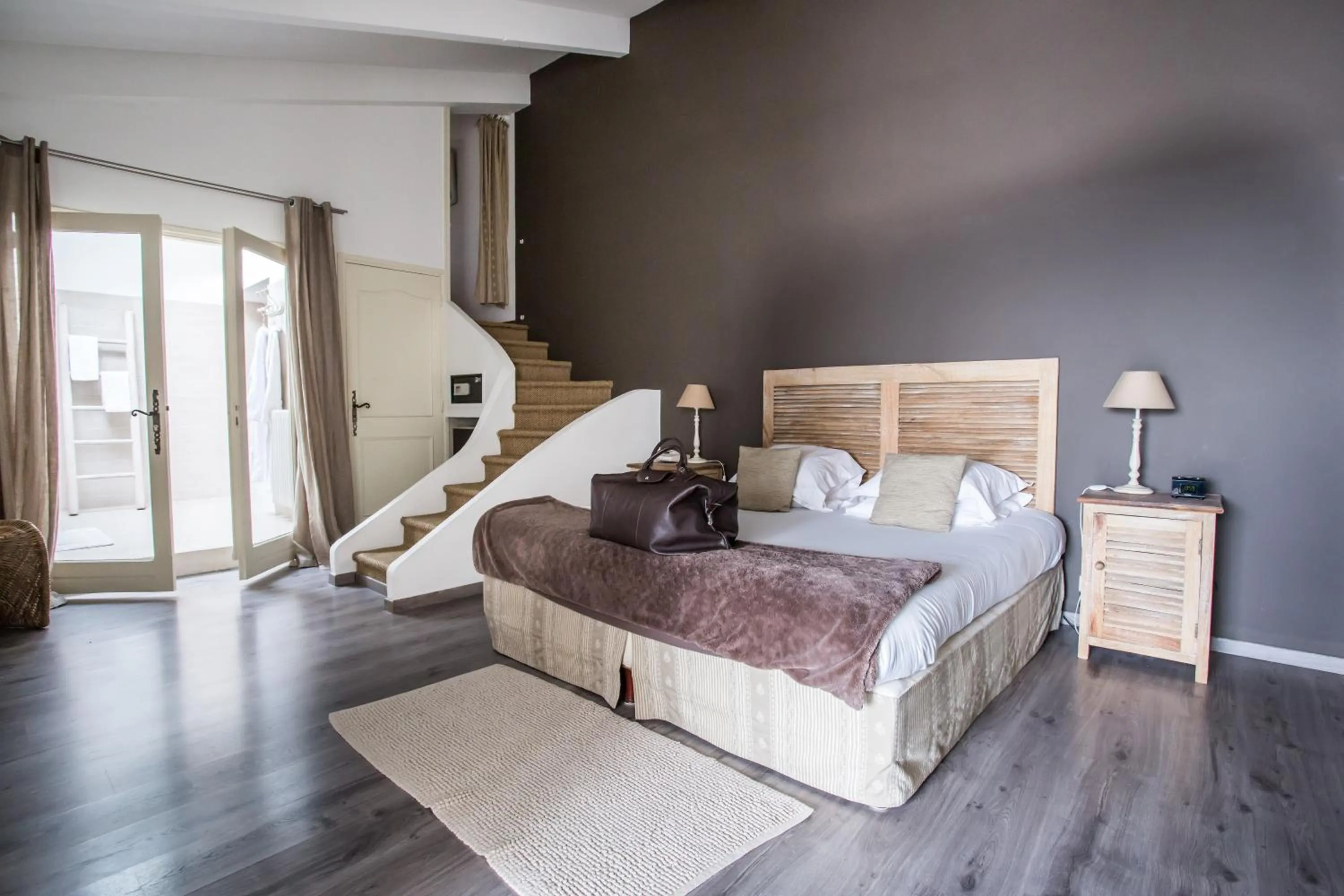 Photo of the whole room, Bed in La Regalido