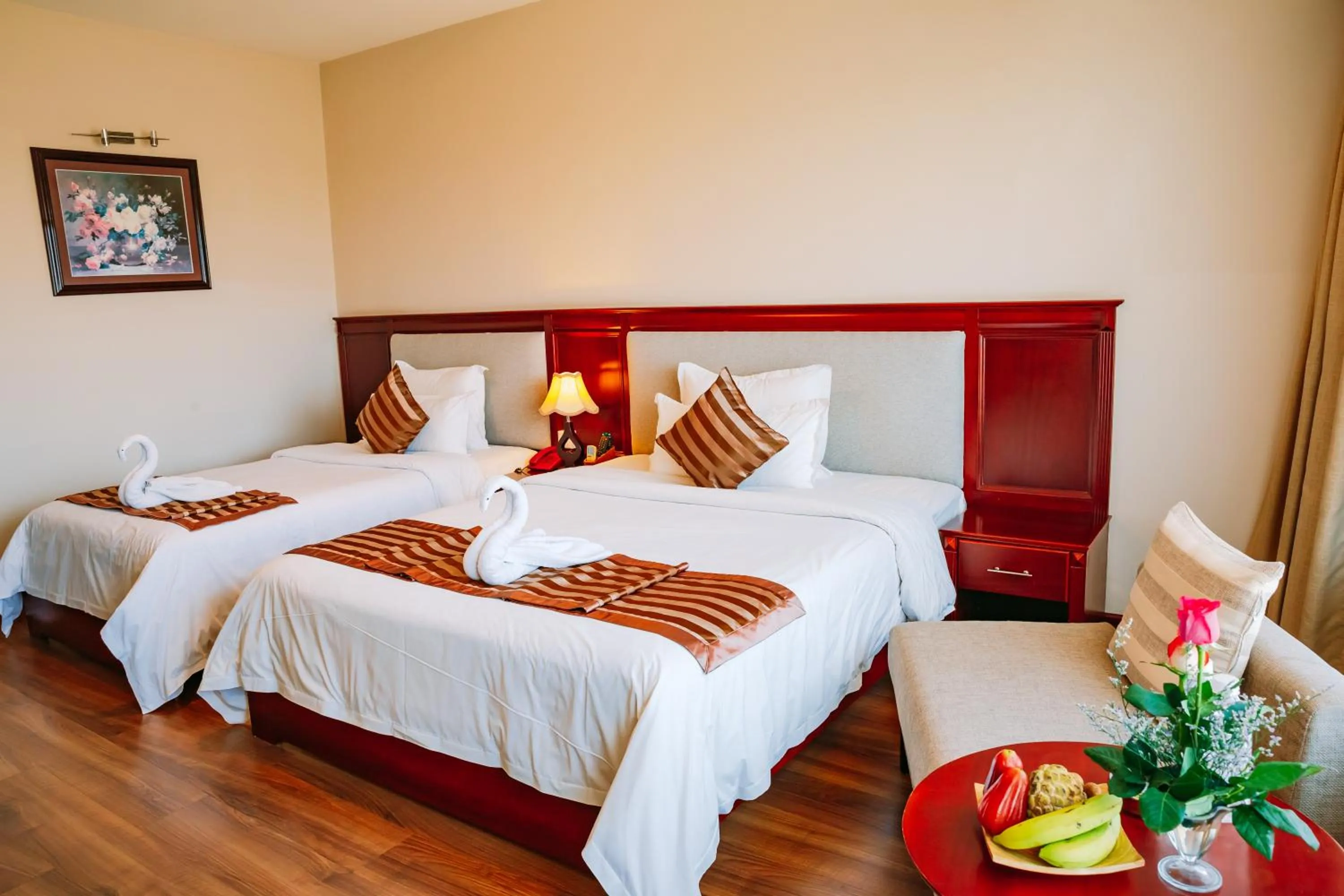 Photo of the whole room, Bed in Minh Toan Athena Hotel