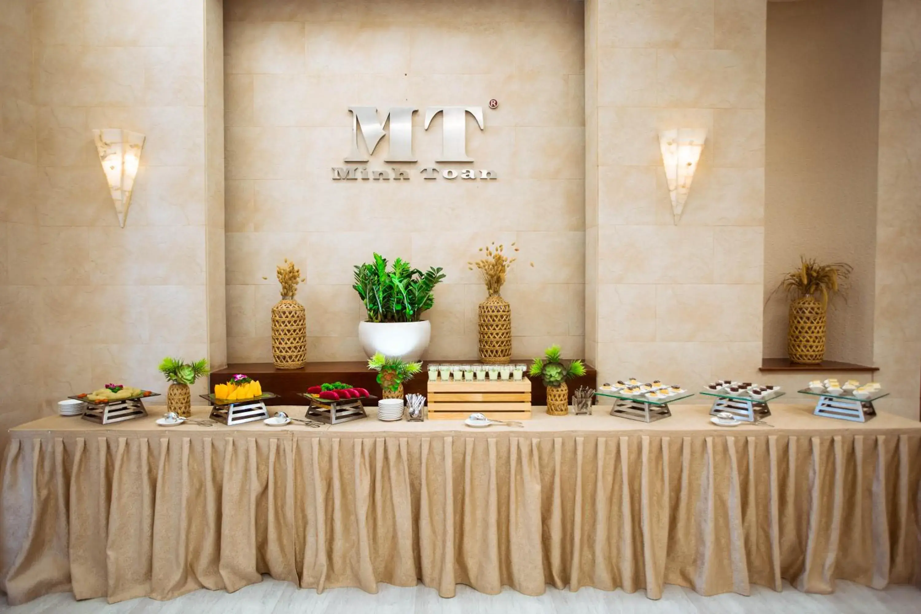 Food and drinks in Minh Toan Athena Hotel Food and drinks in Minh Toan Athena Hotel