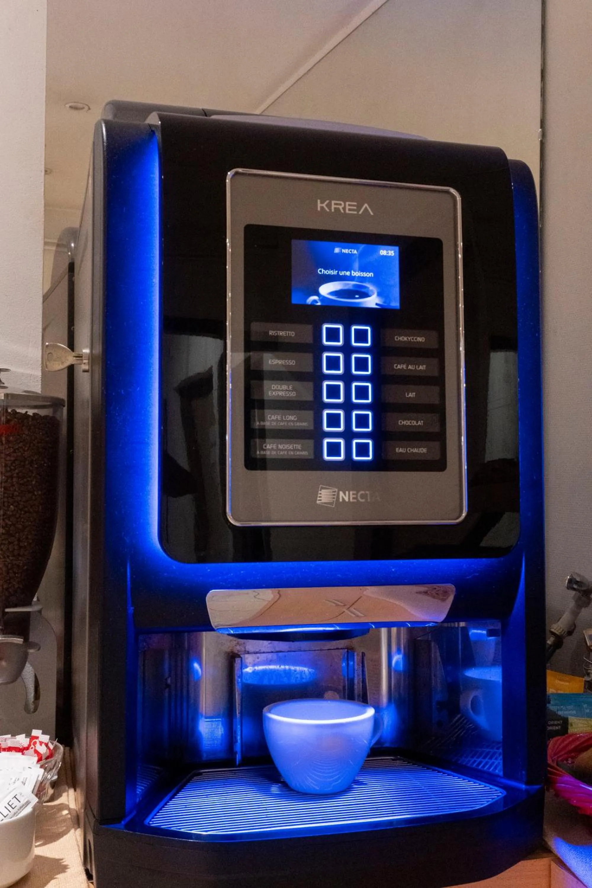 Breakfast in Hotel Ours Blanc - Victor Hugo