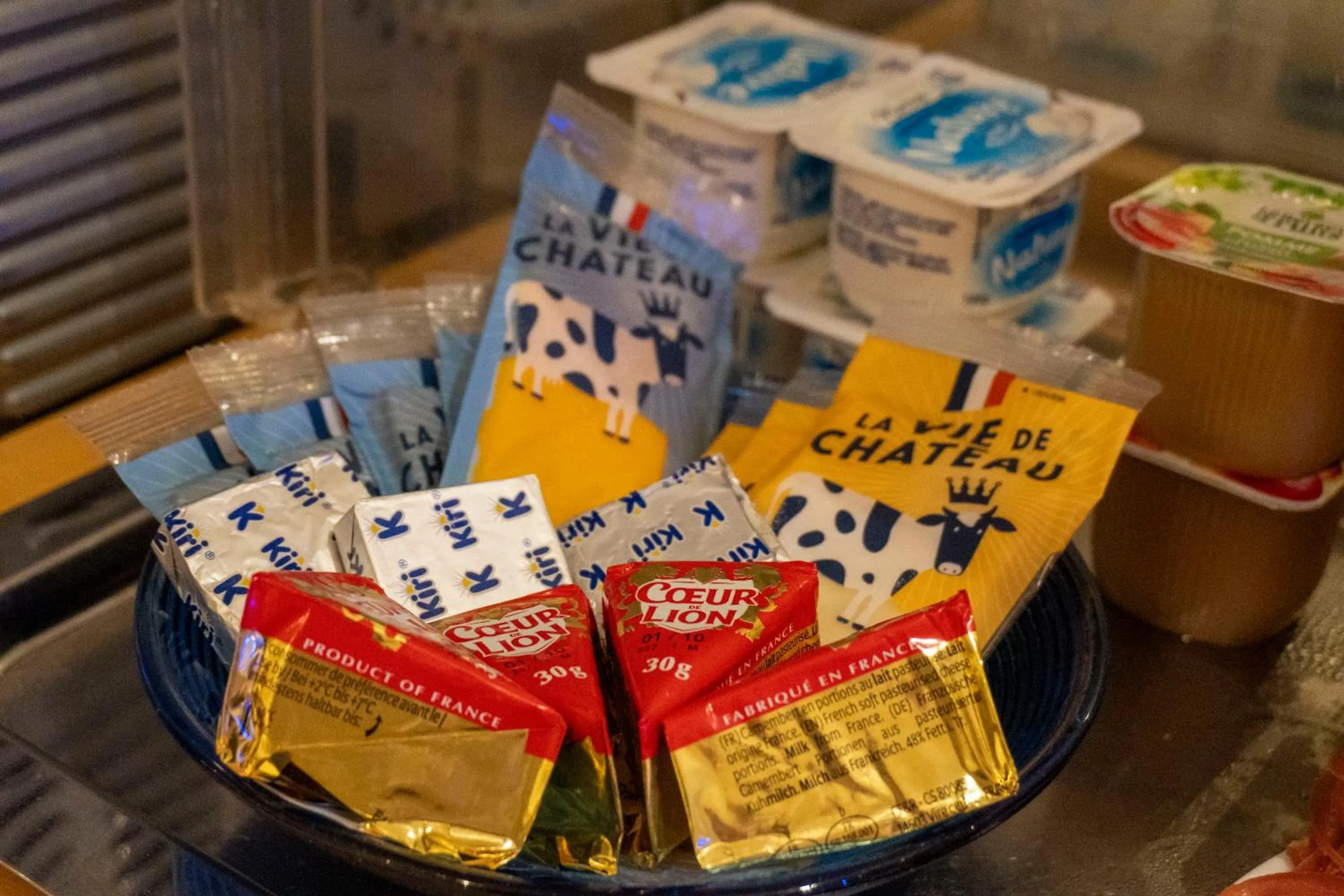 Breakfast in Hotel Ours Blanc - Victor Hugo