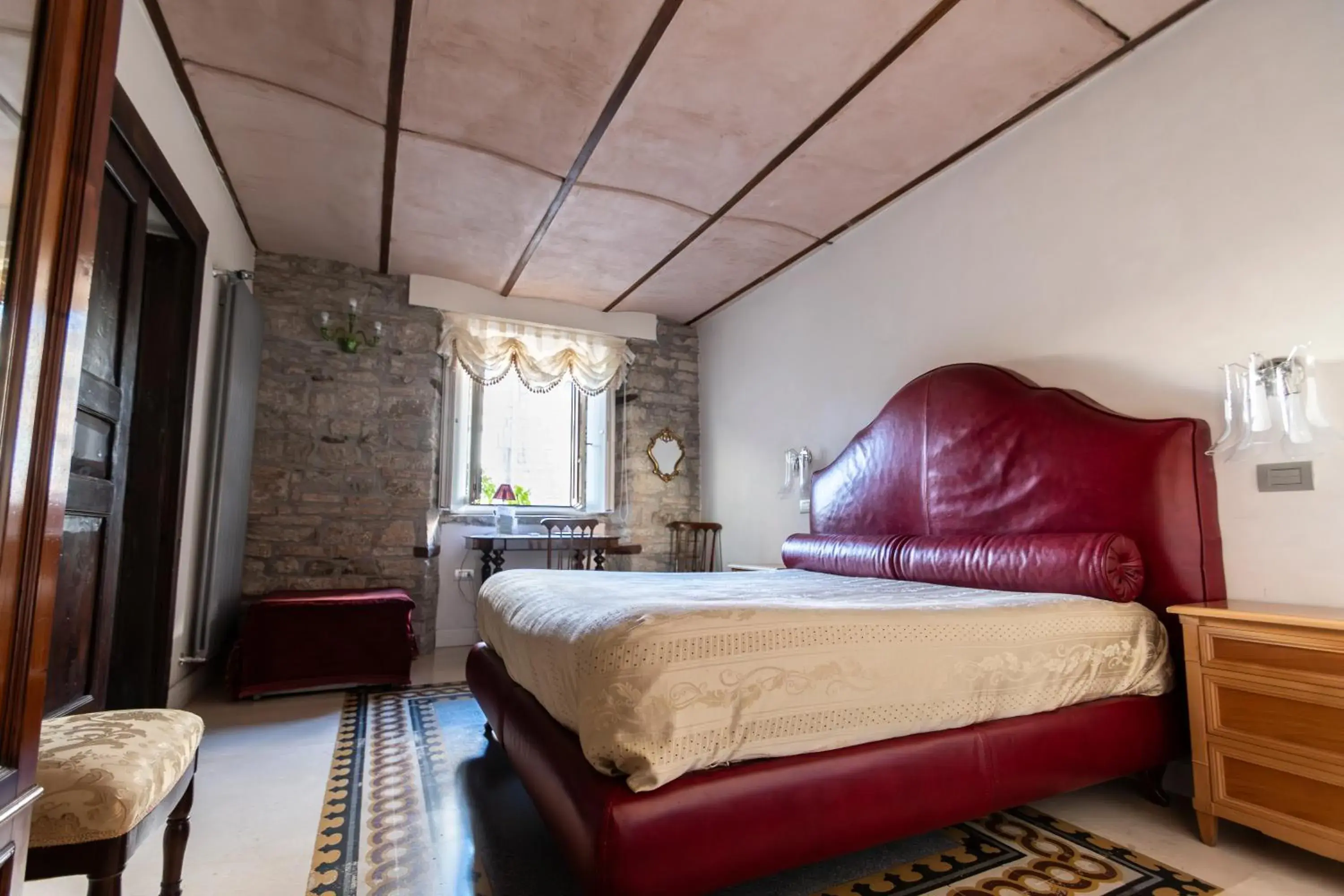 Double or Twin Room with Private Bathroom - single occupancy in B&B Al Convento Double or Twin Room with Private Bathroom - single occupancy in B&B Al Convento
