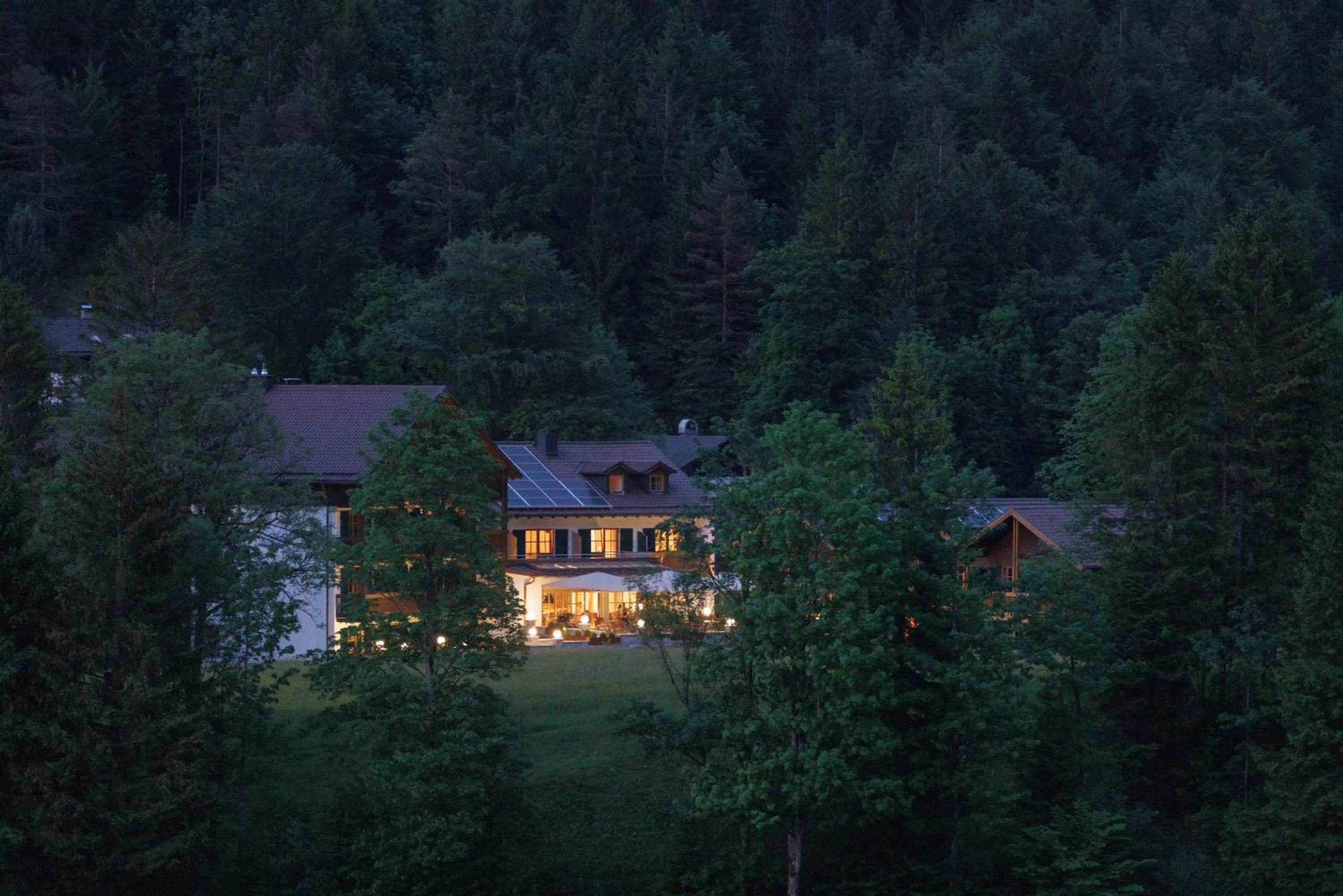 Property building in Alphotel Ettal