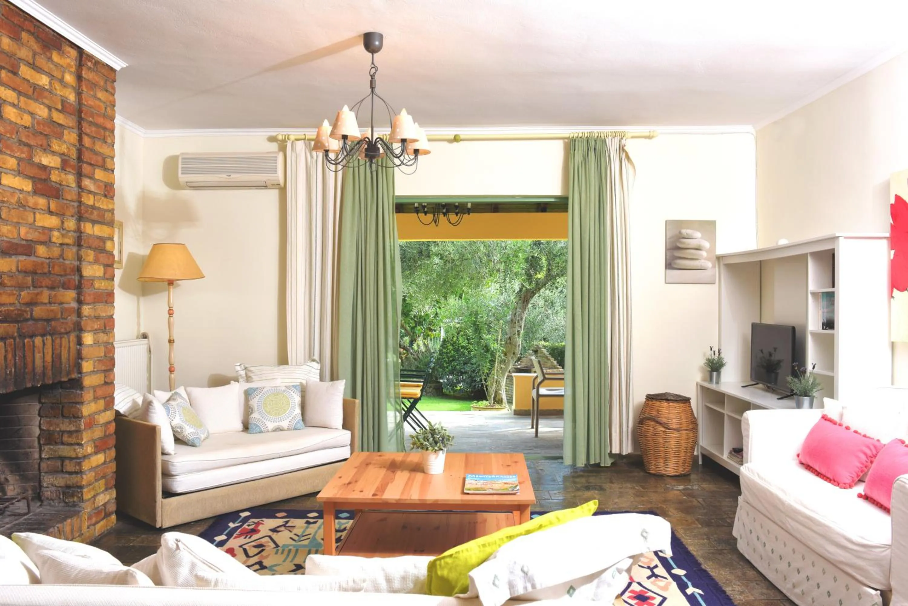 Balcony/Terrace in Isabella Country House