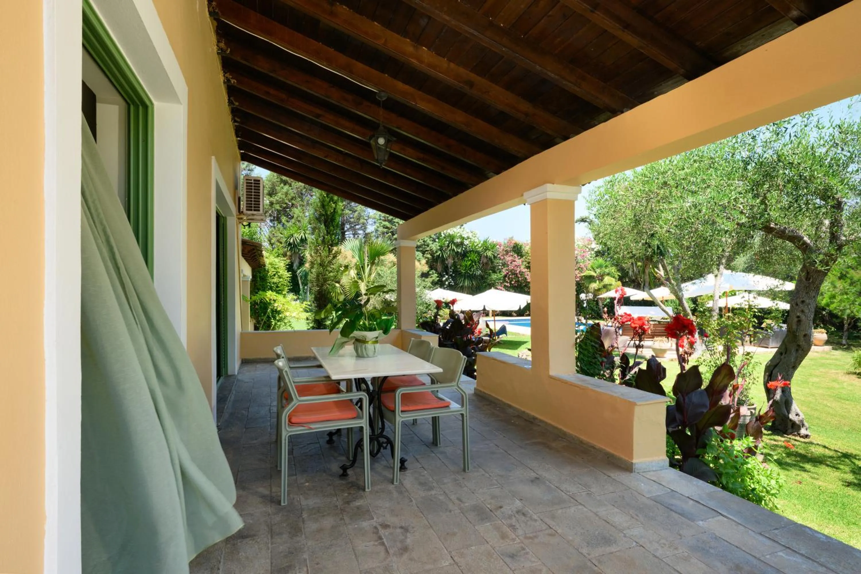 Patio in Isabella Country House