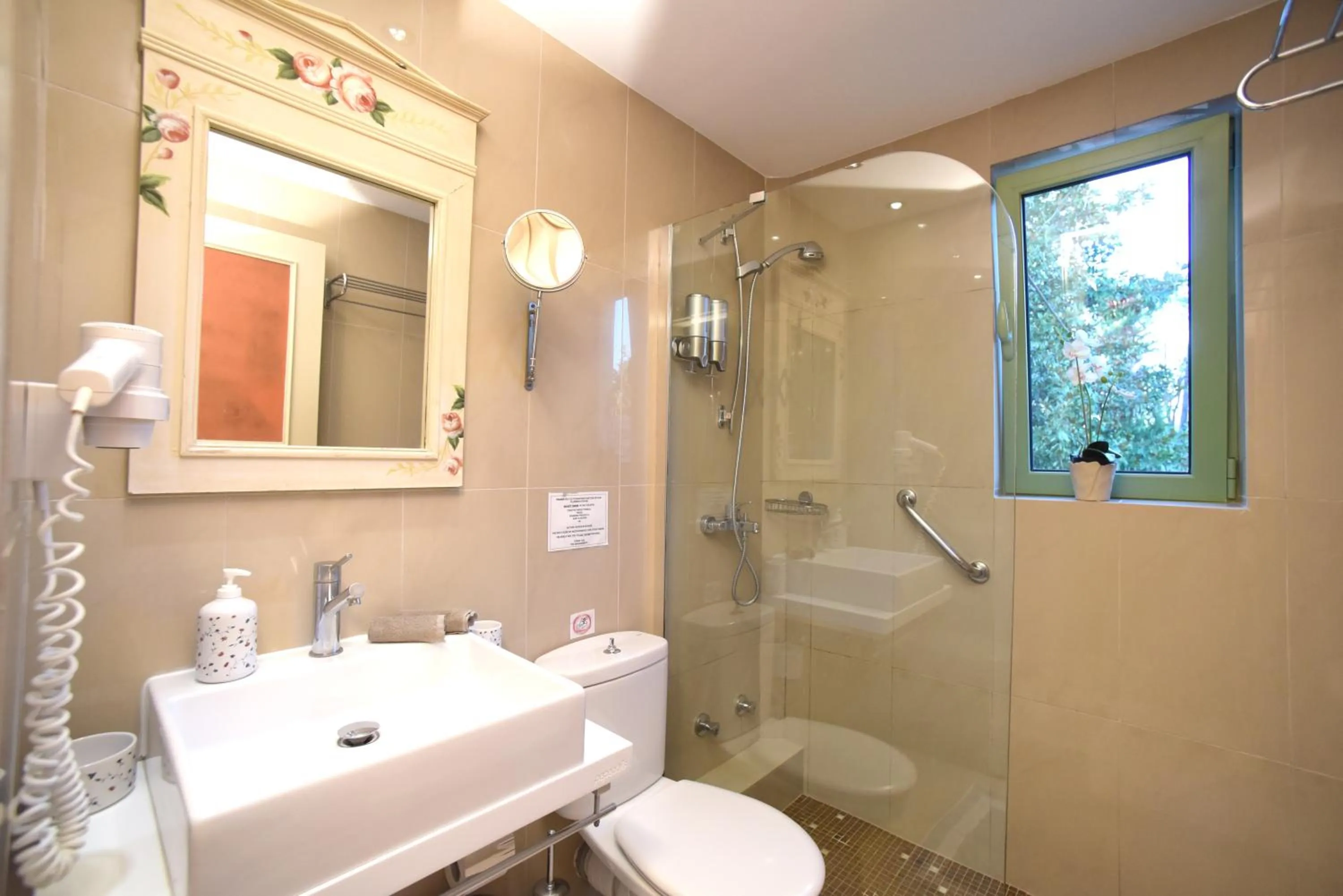 Bathroom in Isabella Country House
