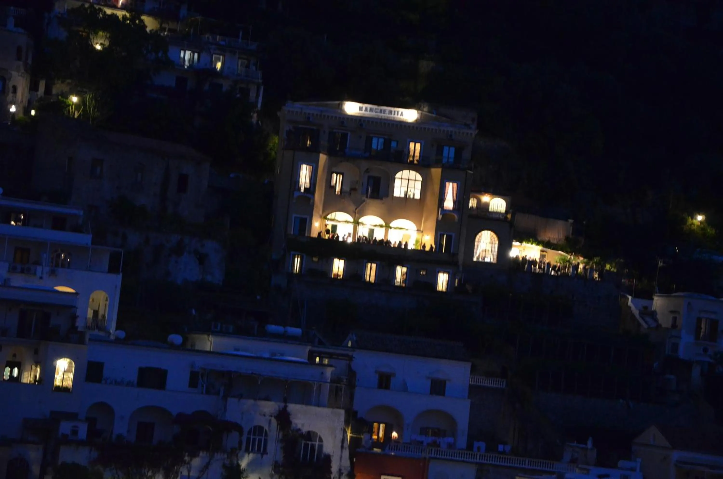 Facade/entrance in Palazzo Margherita