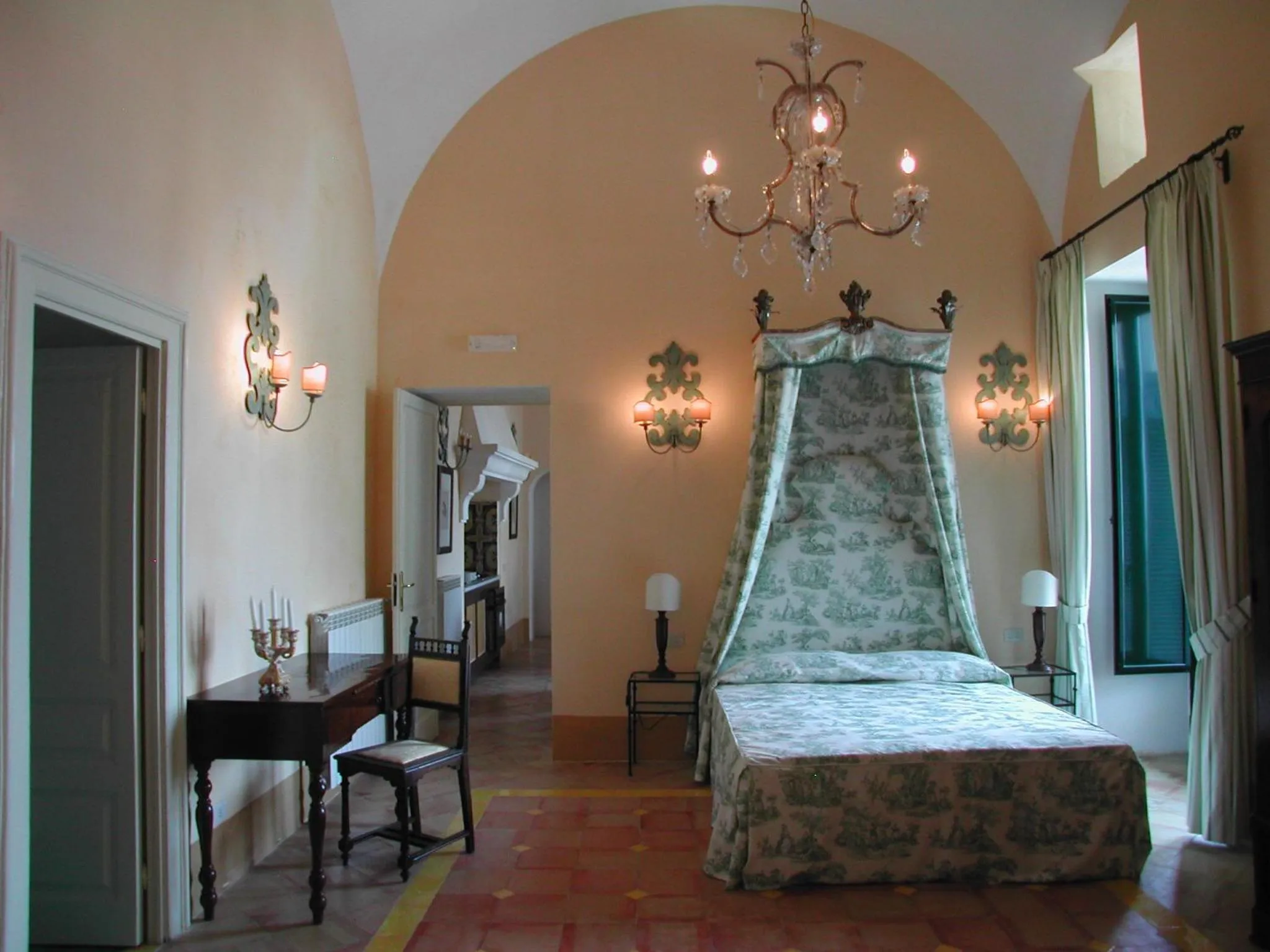 Photo of the whole room, Bed in Palazzo Margherita