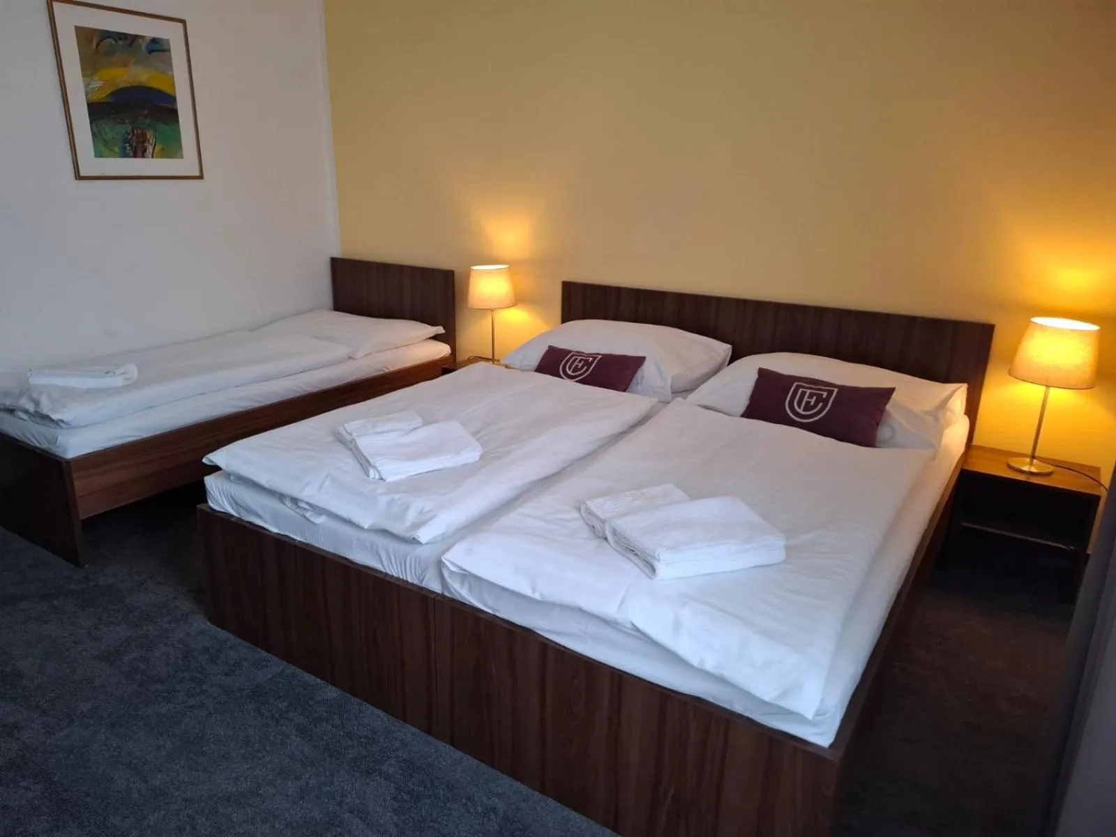 Bedroom, Bed in Hotel Eminent