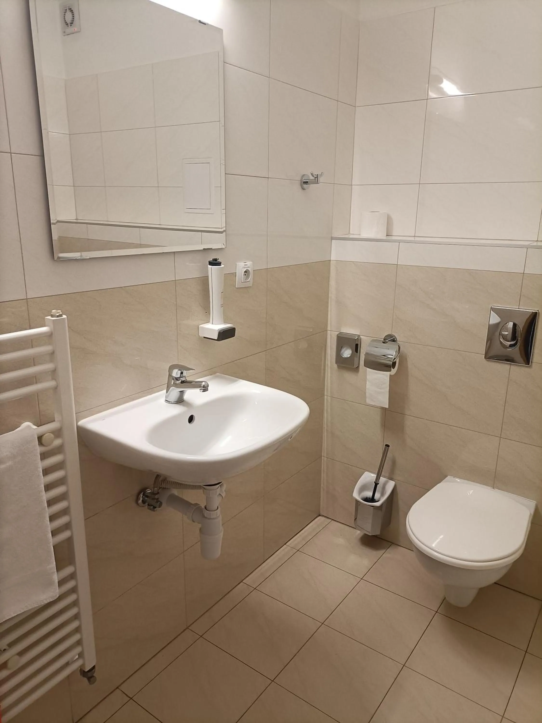 Bathroom in Hotel Eminent