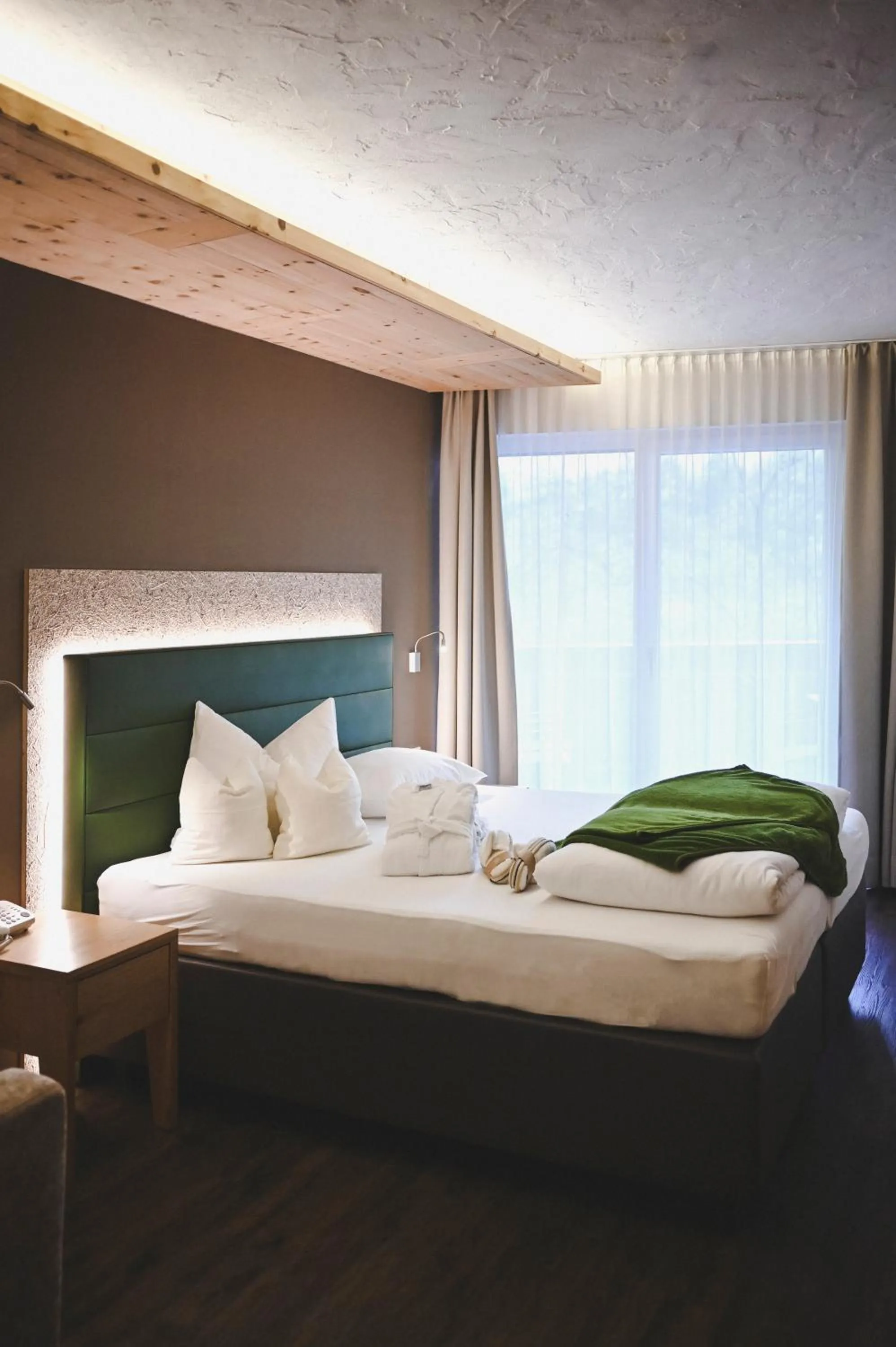 Photo of the whole room, Bed in Wiesenhof Gardenresort