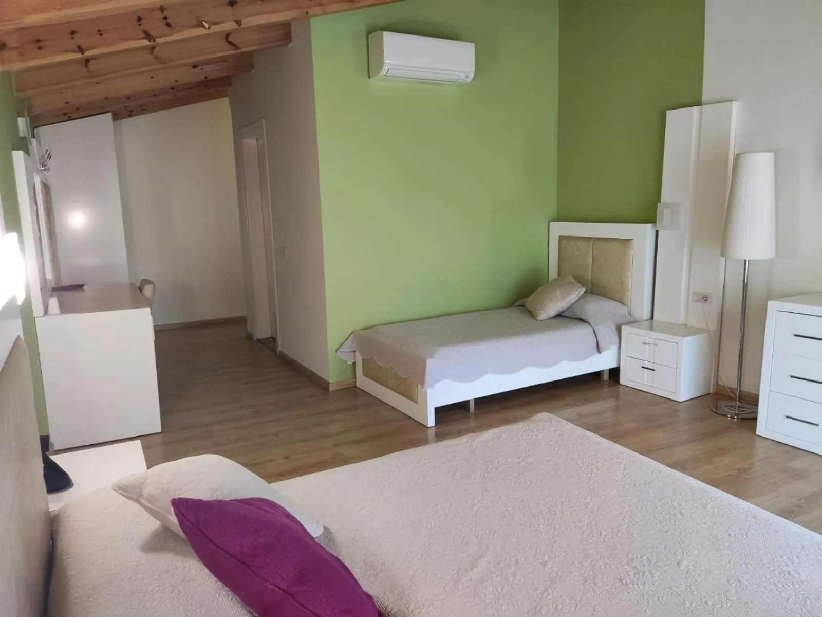 Photo of the whole room, Bed in Hotel & Restaurant White City