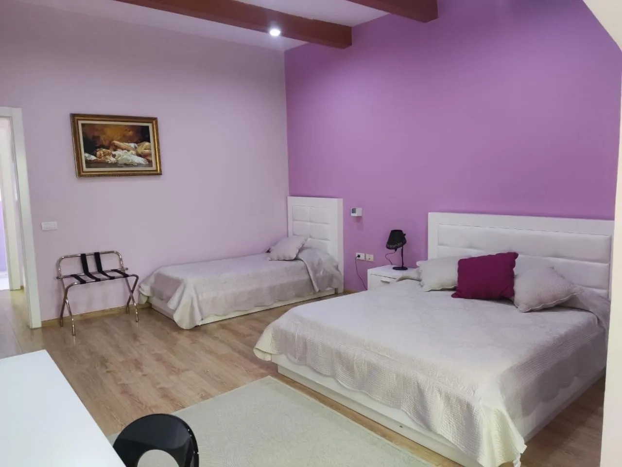 Living room, Bed in Hotel & Restaurant White City