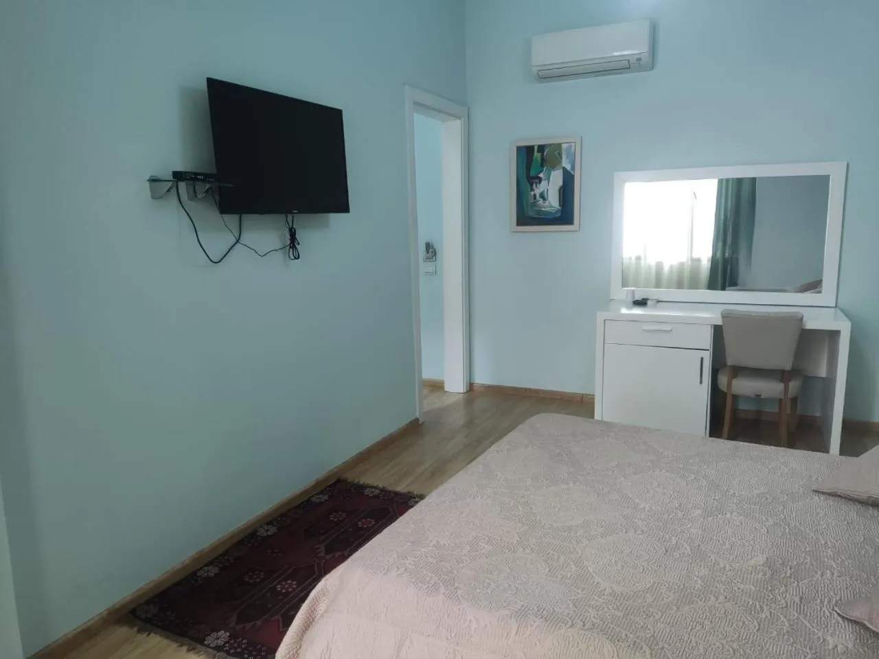 Photo of the whole room, Bed in Hotel & Restaurant White City