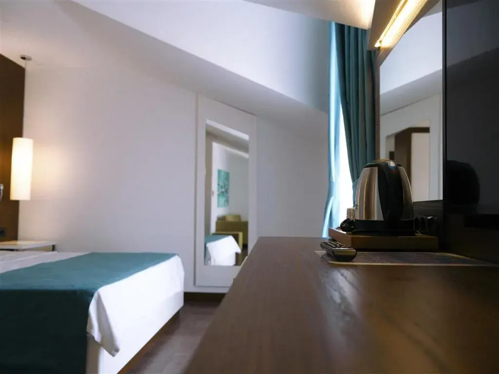 Deluxe Double Room in Acroter Hotel Spa - Alcohol Extra All Inclusive Deluxe Double Room in Acroter Hotel Spa - Alcohol Extra All Inclusive