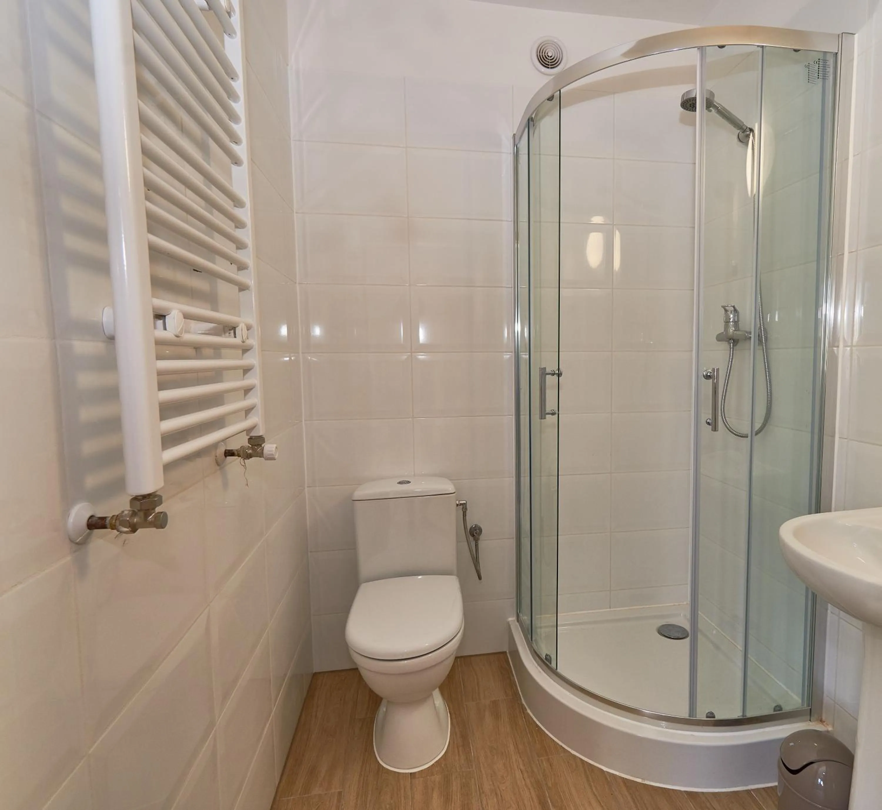 Standard Triple Room with Sea View - single occupancy in Villa Ventus