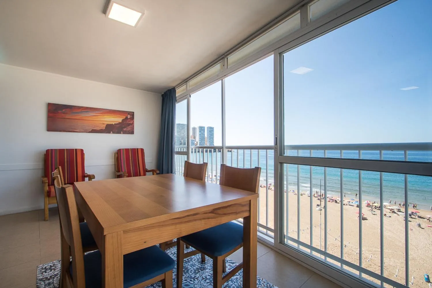 Day in Apartamentos Torre Yago