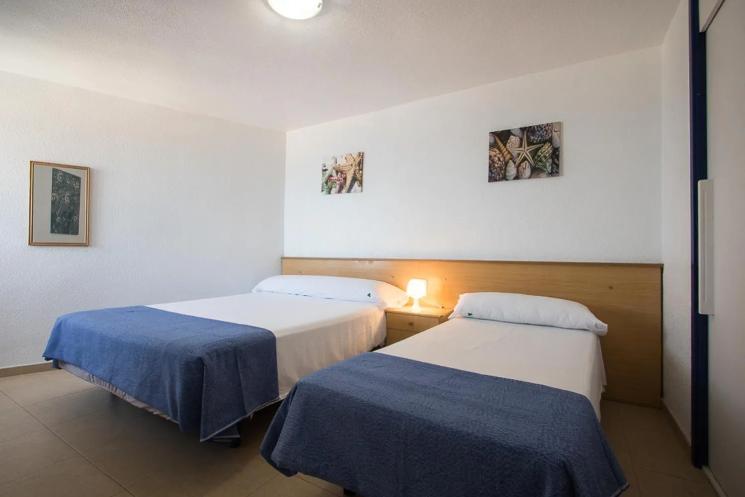 Bed in Apartamentos Torre Yago