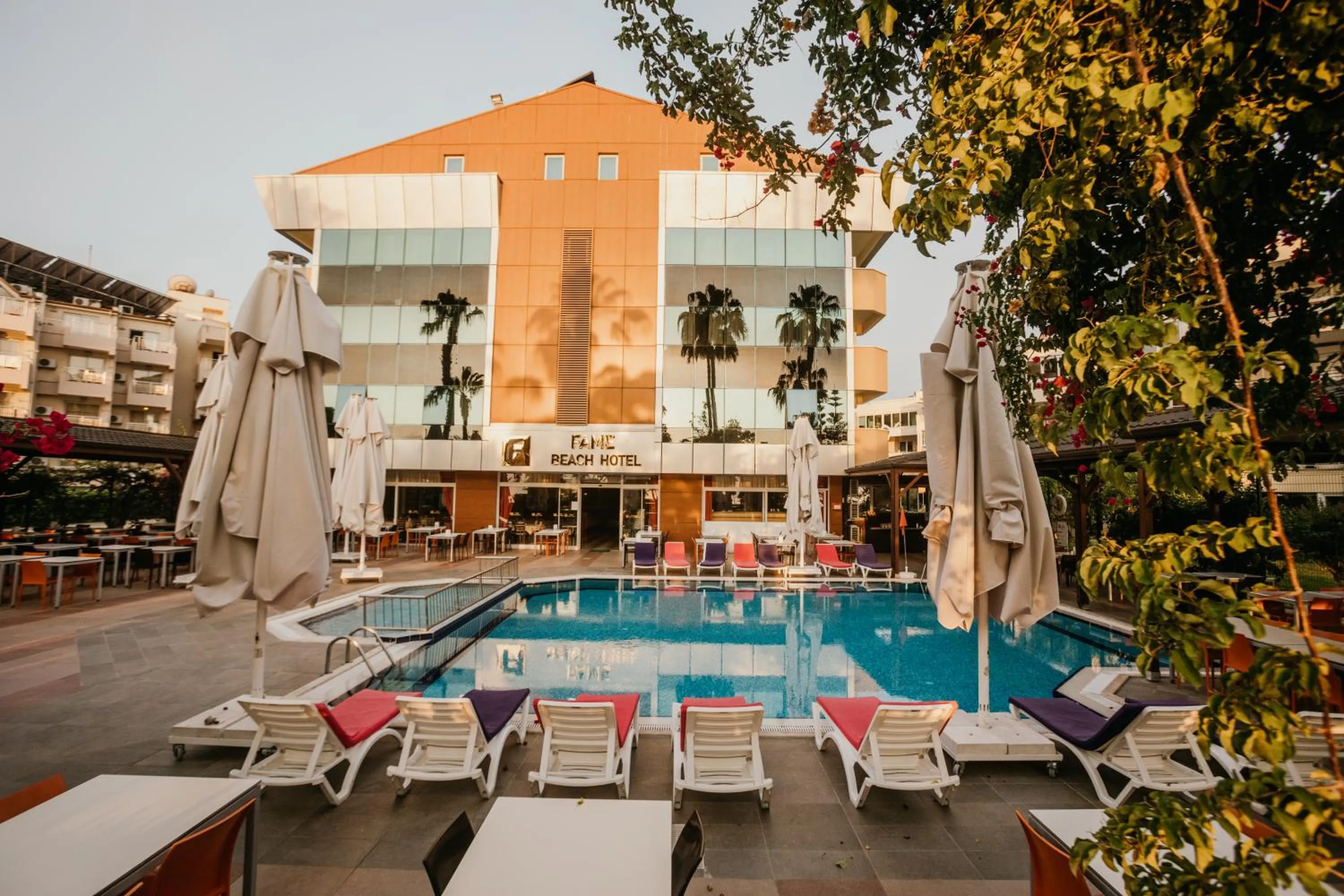 Property building in Fame Beach Hotel
