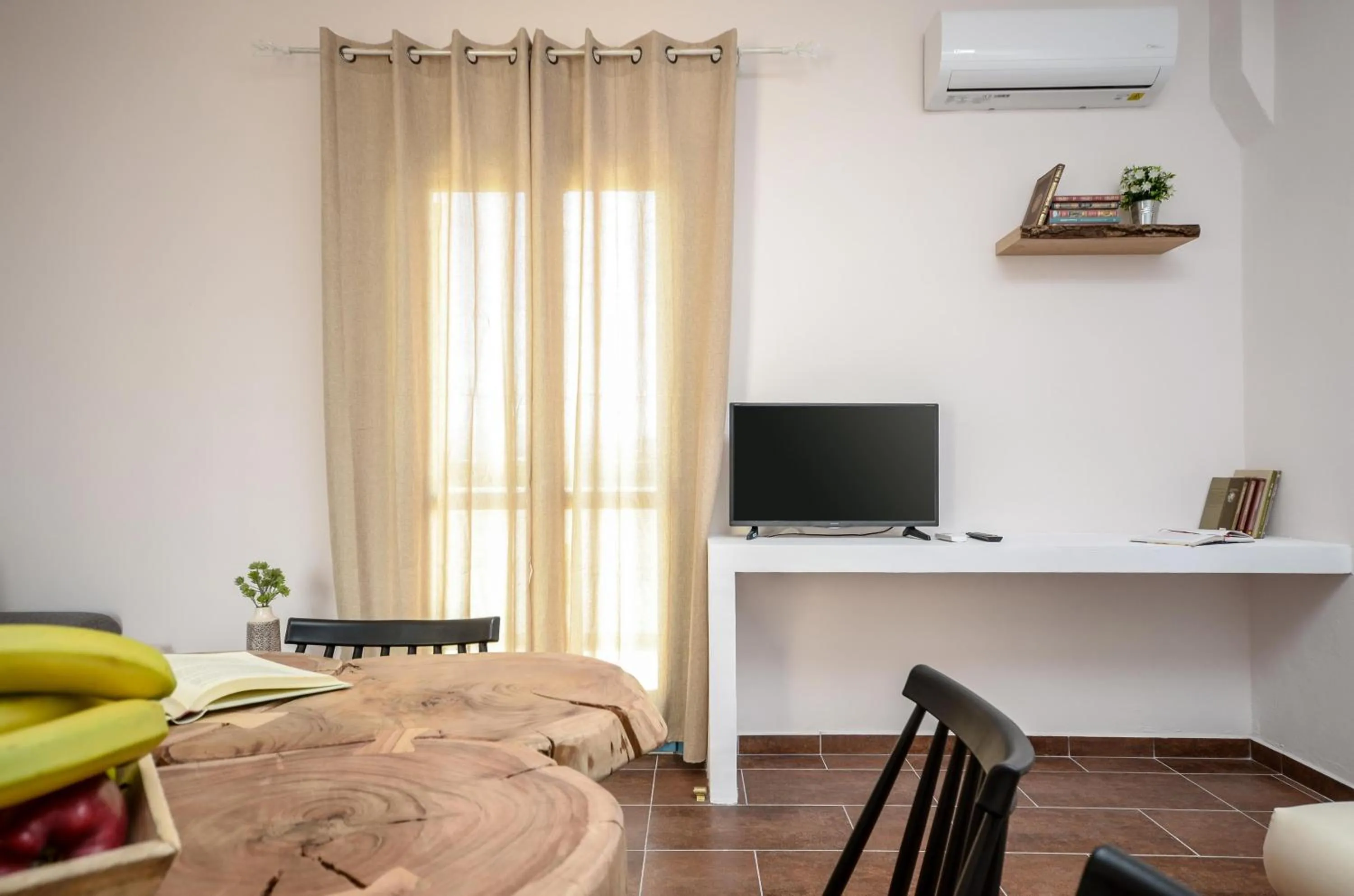 TV and multimedia in Asterias Studios