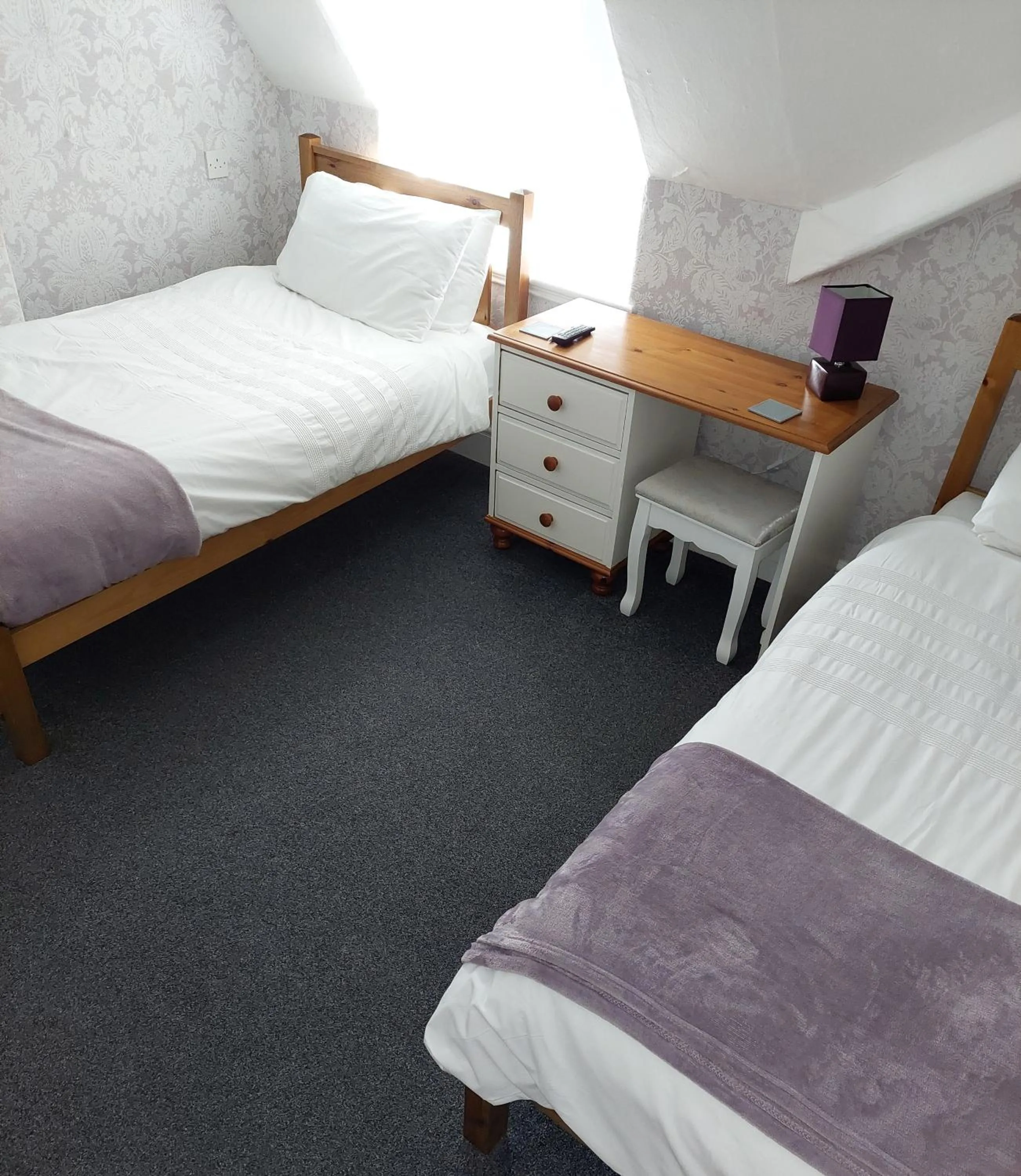 Bedroom, Bed in Branstone Guest House