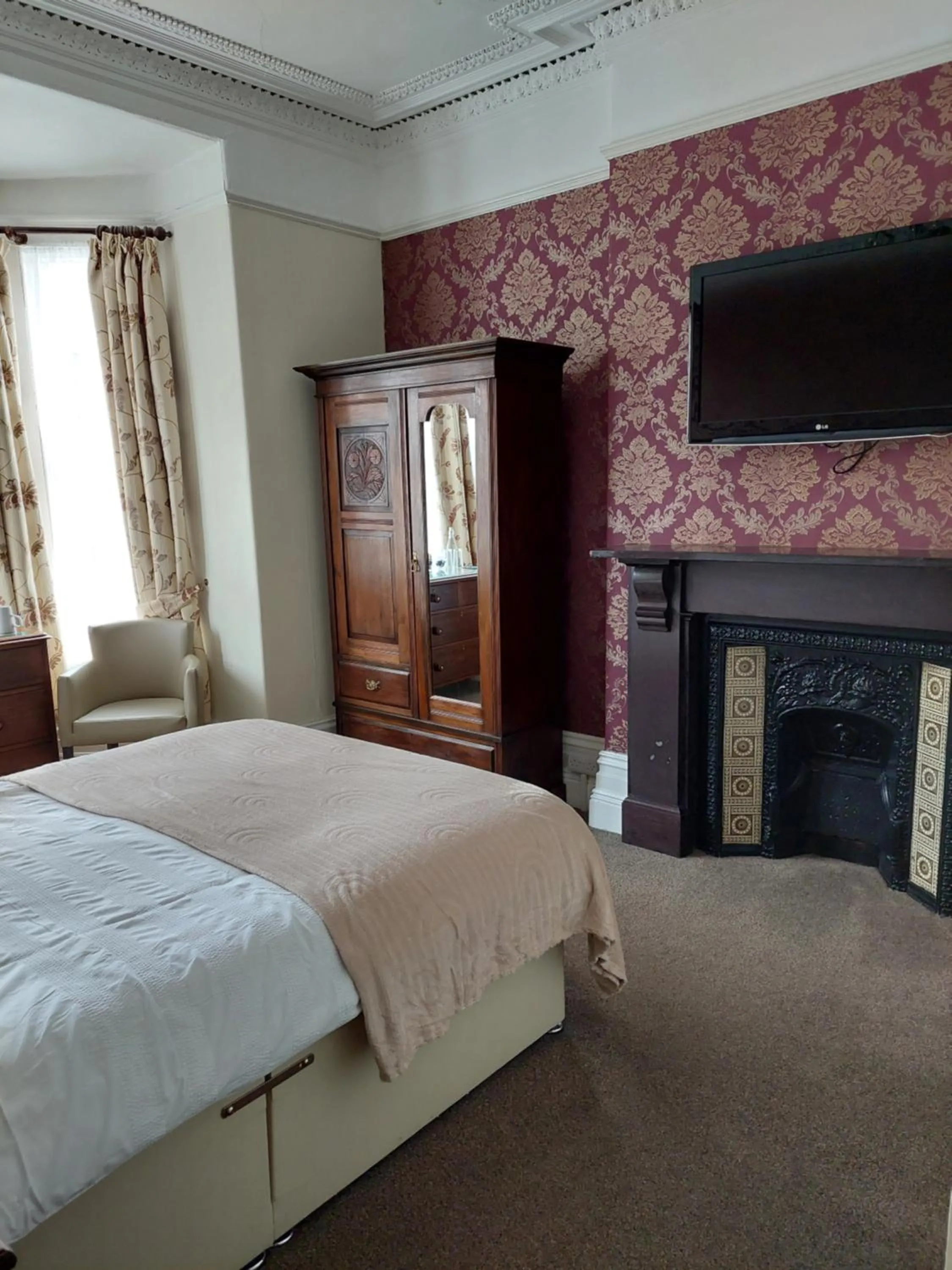 Photo of the whole room, Bed in Branstone Guest House
