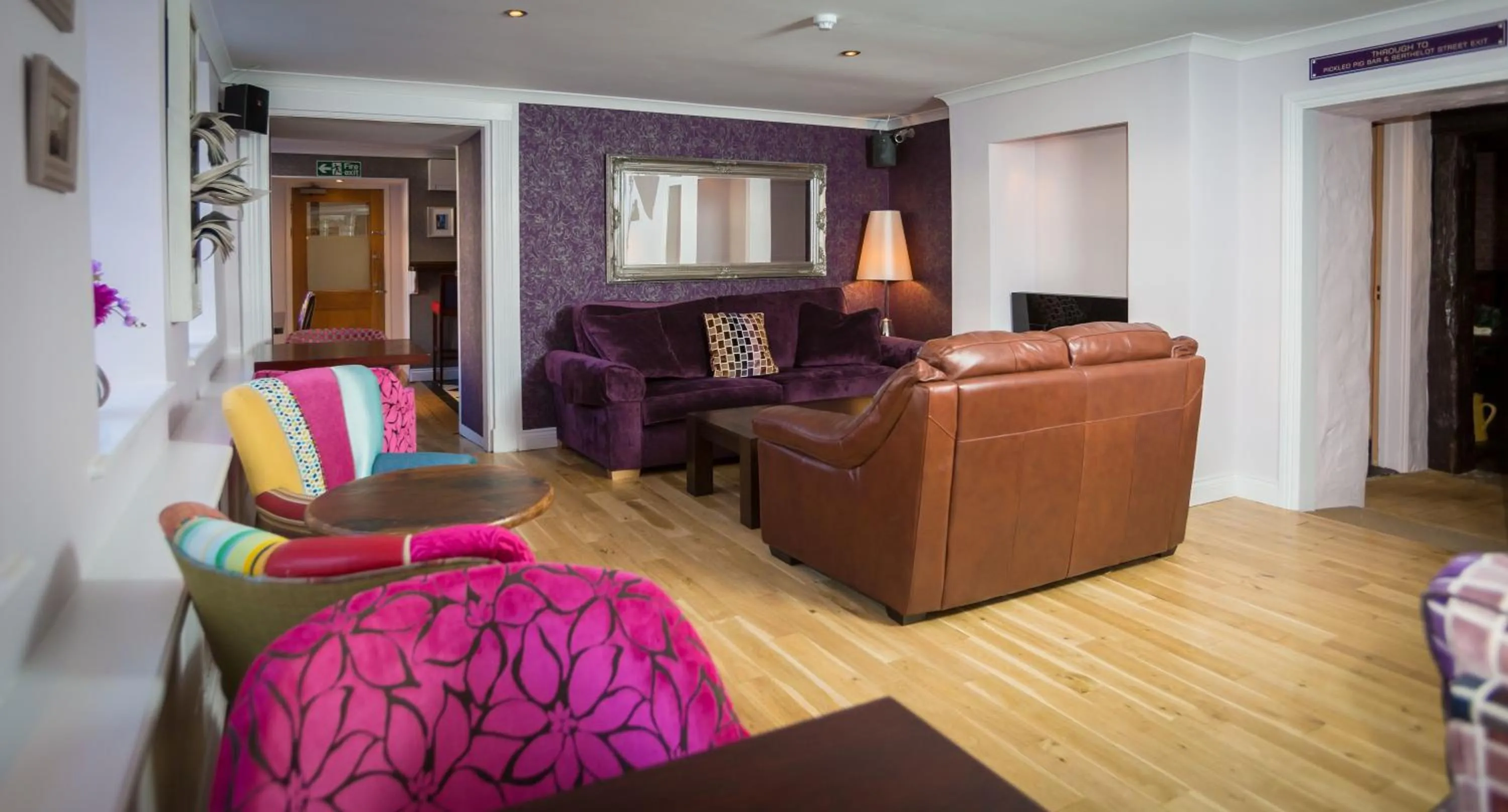 Lounge or bar in Duke Of Normandie