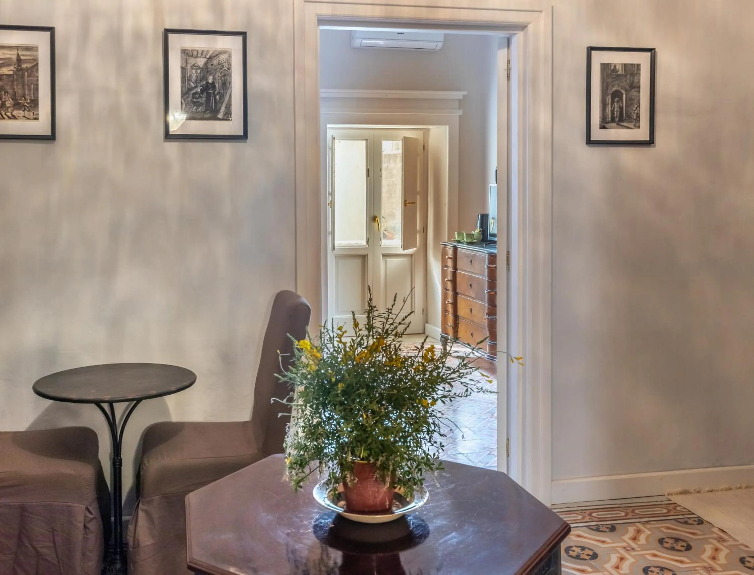 Living room in Donna Maddalena