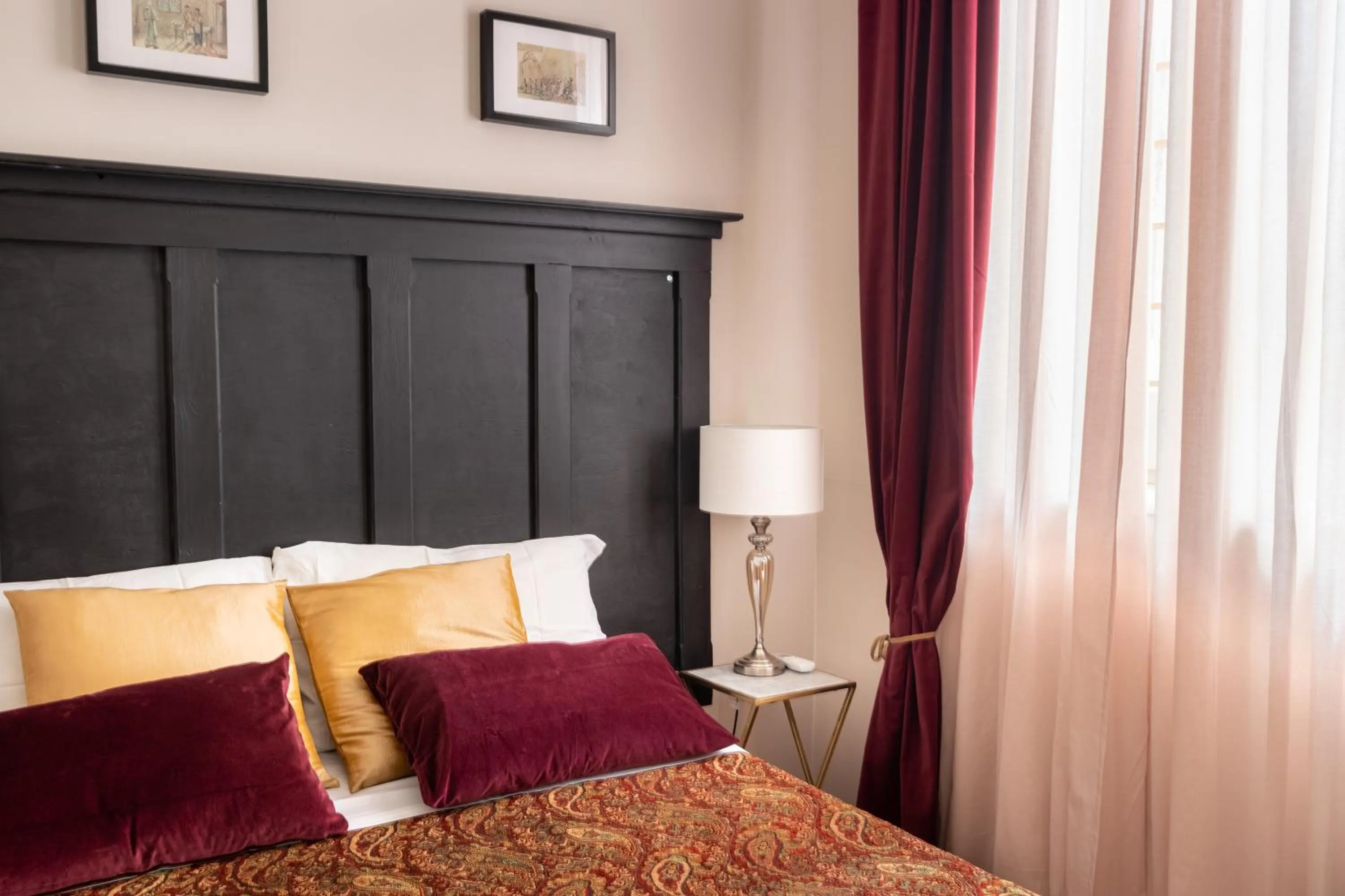 Bed in Donna Maddalena