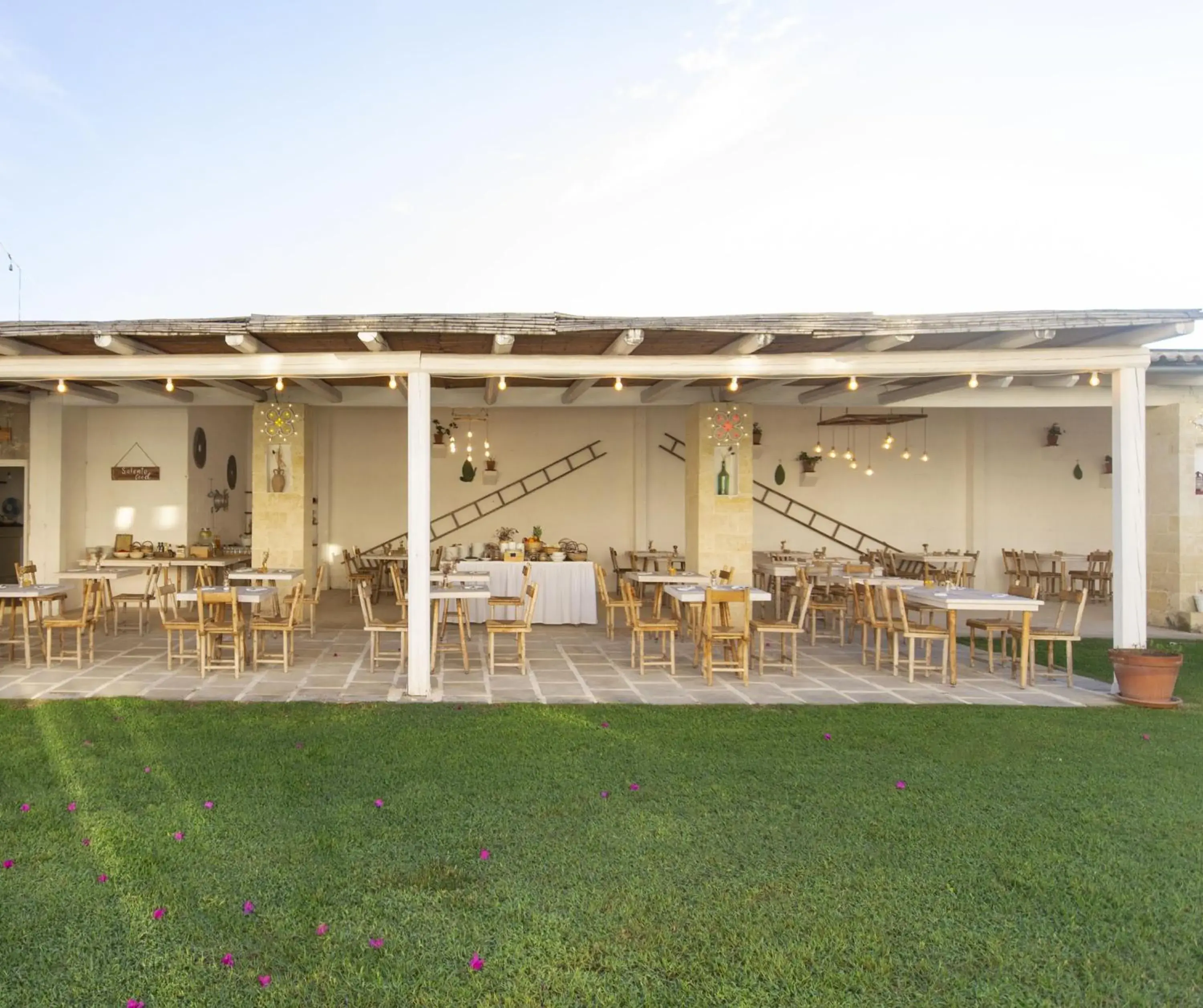 Restaurant/places to eat in Masseria Rauccio Restaurant/places to eat in Masseria Rauccio