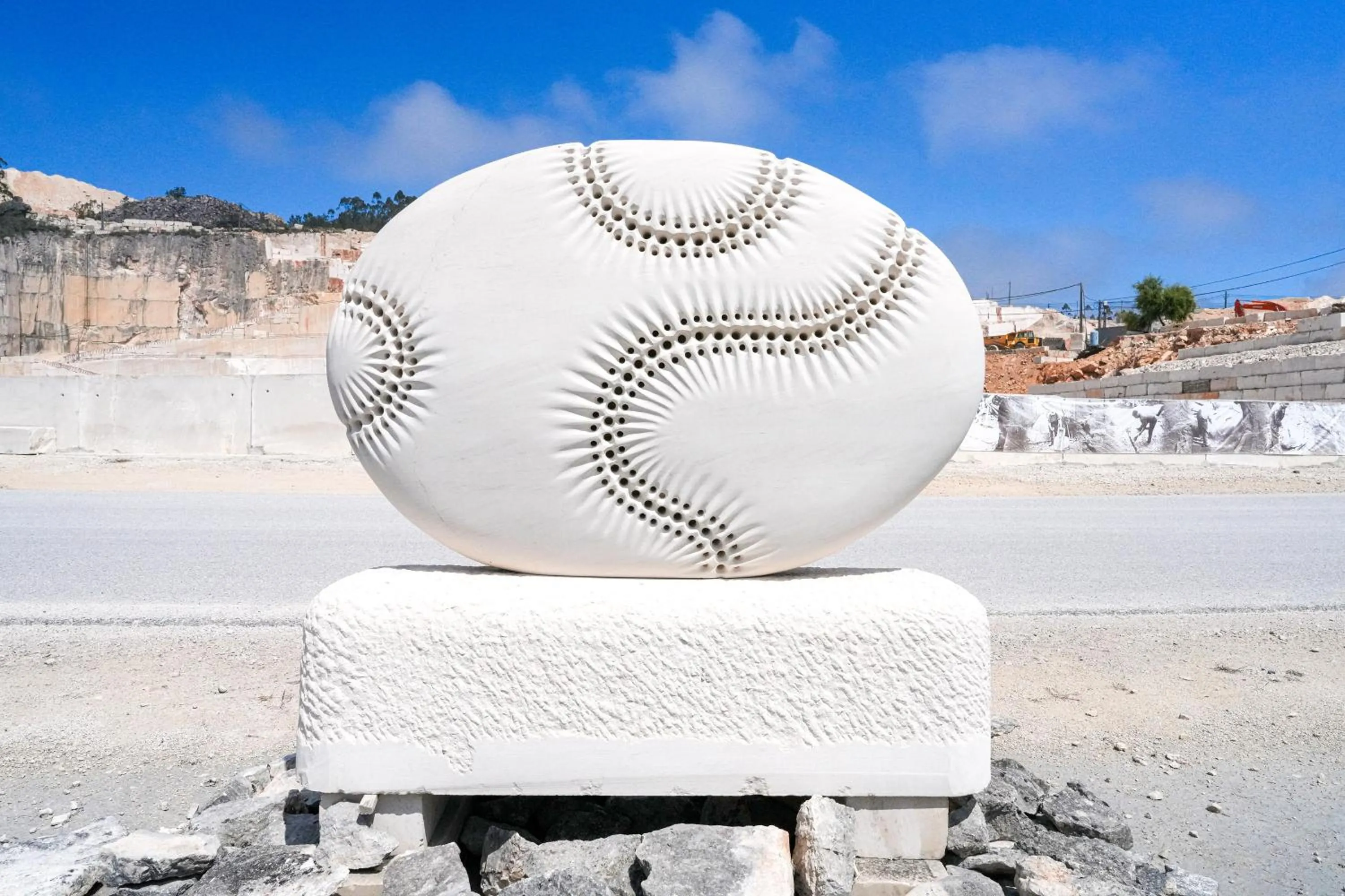 Nearby landmark in Rito Hall da Serra