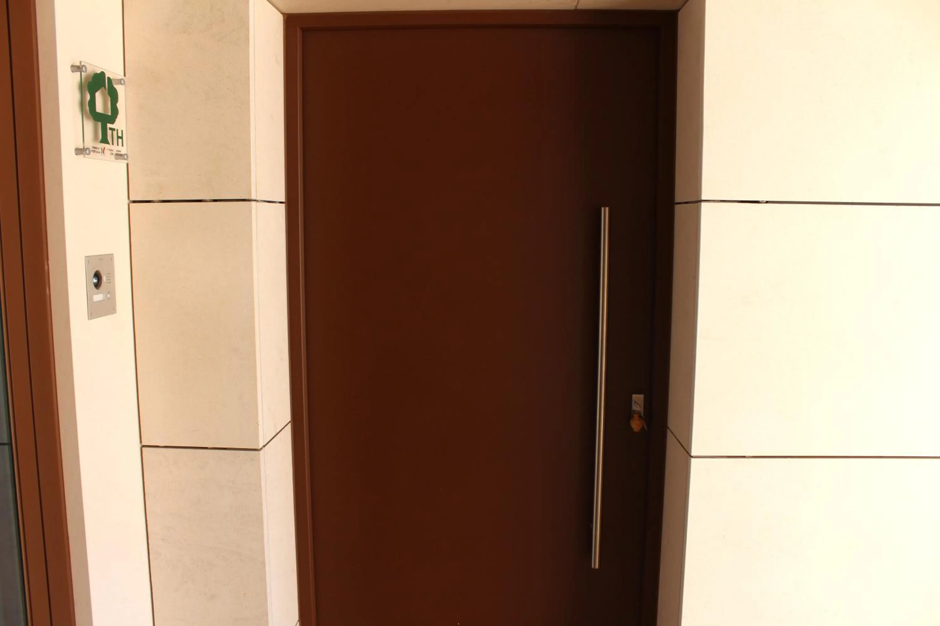 Facade/entrance in Rito Hall da Serra