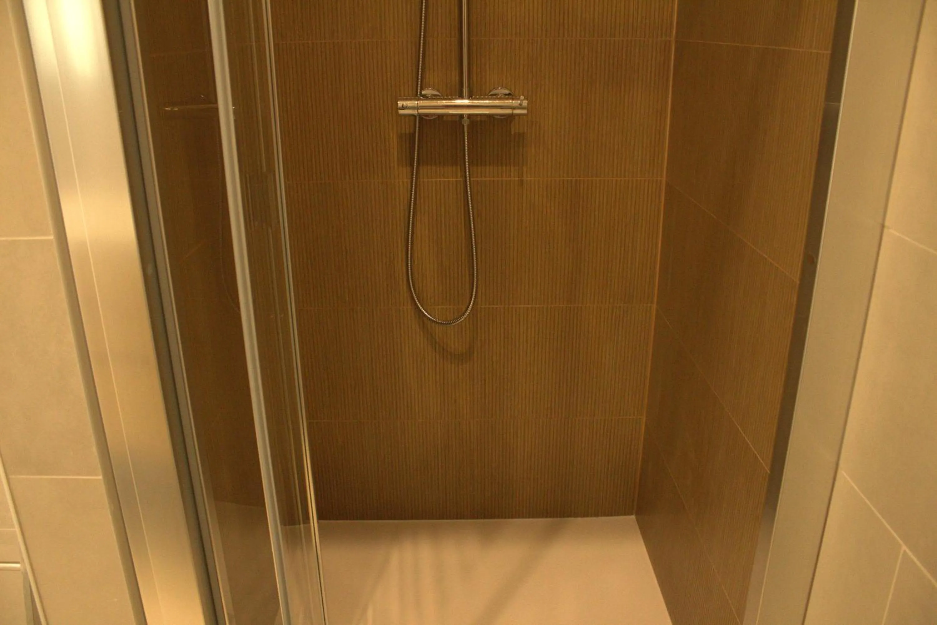 Shower in Rito Hall da Serra