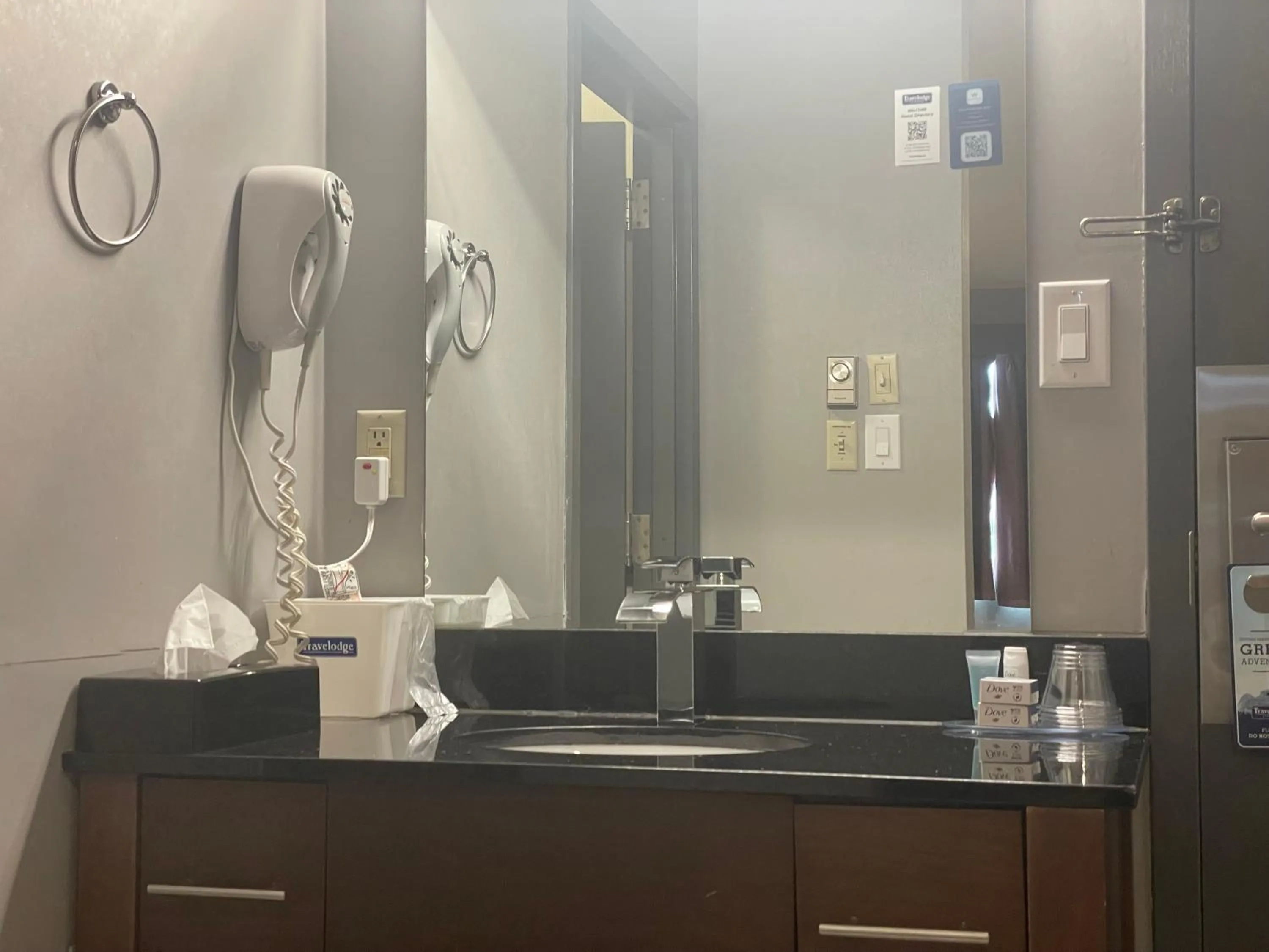 Bathroom in Travelodge by Wyndham Brandon