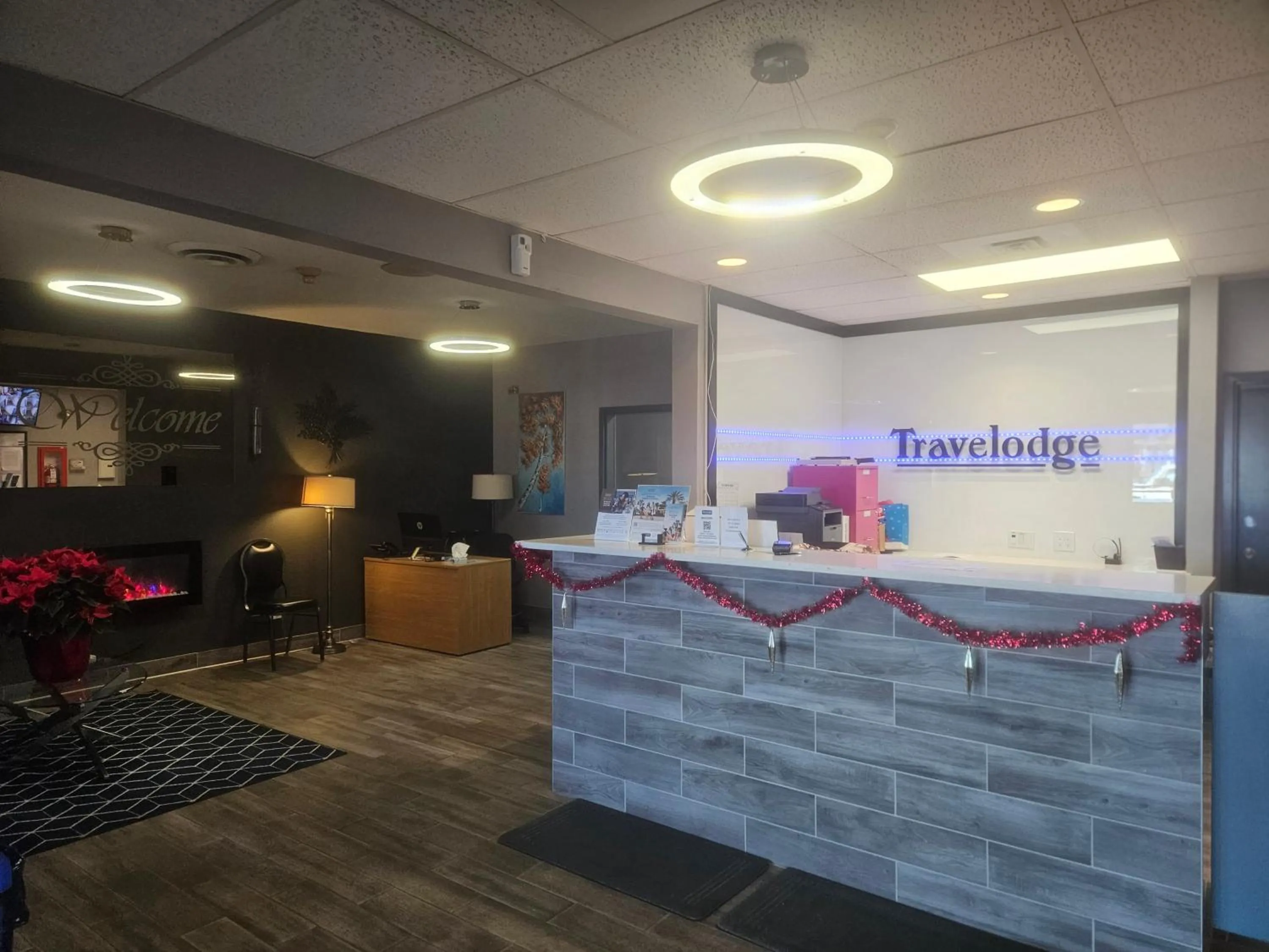 Facade/entrance in Travelodge by Wyndham Brandon