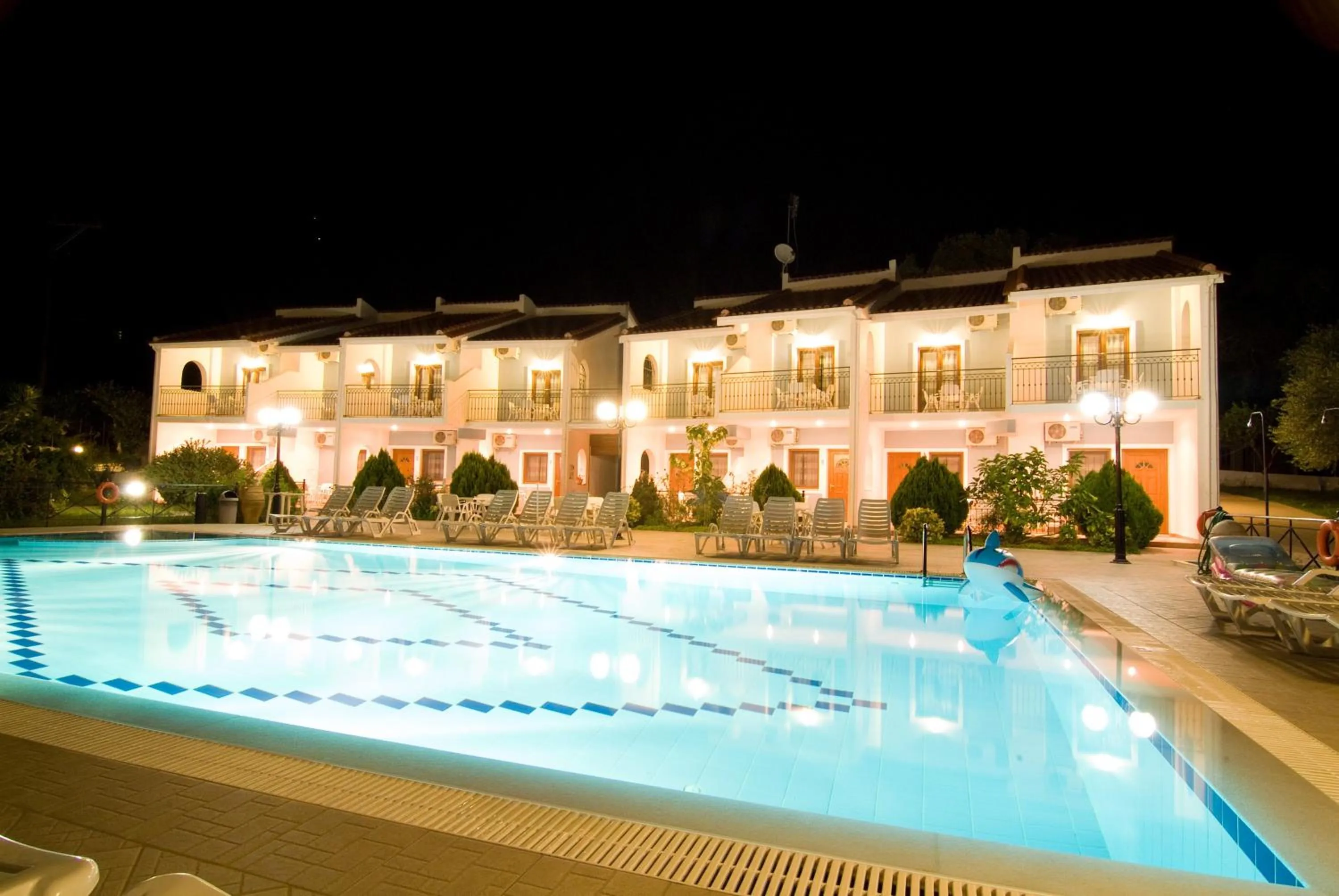 Facade/entrance in Villa Diamond