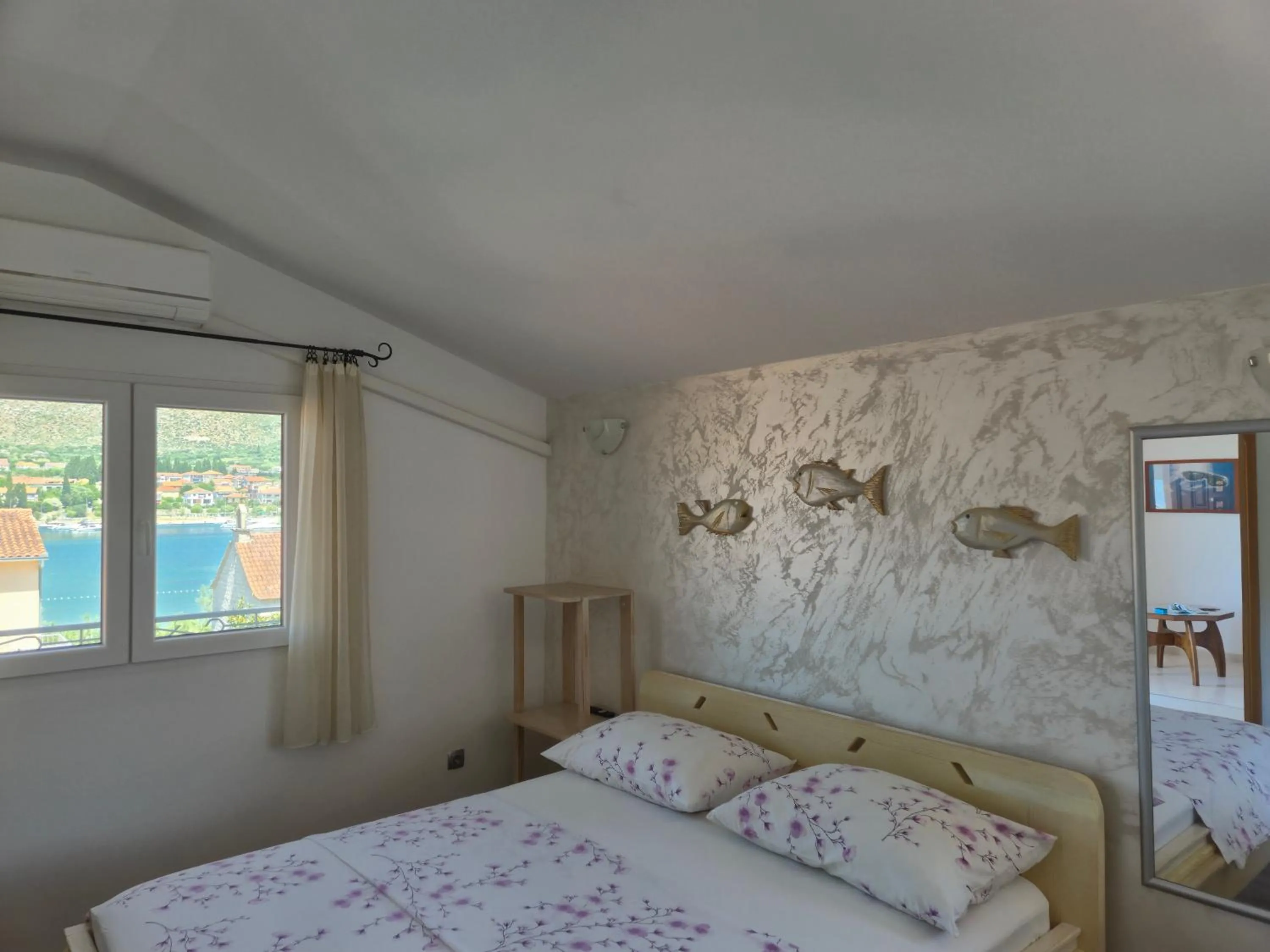 Bed in Apartments Brešan