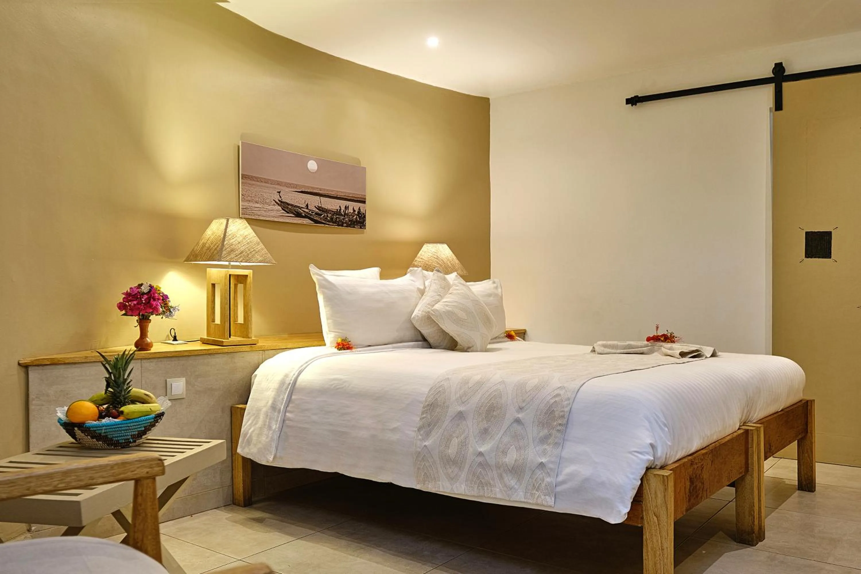 Bedroom, Bed in Hotel Royam