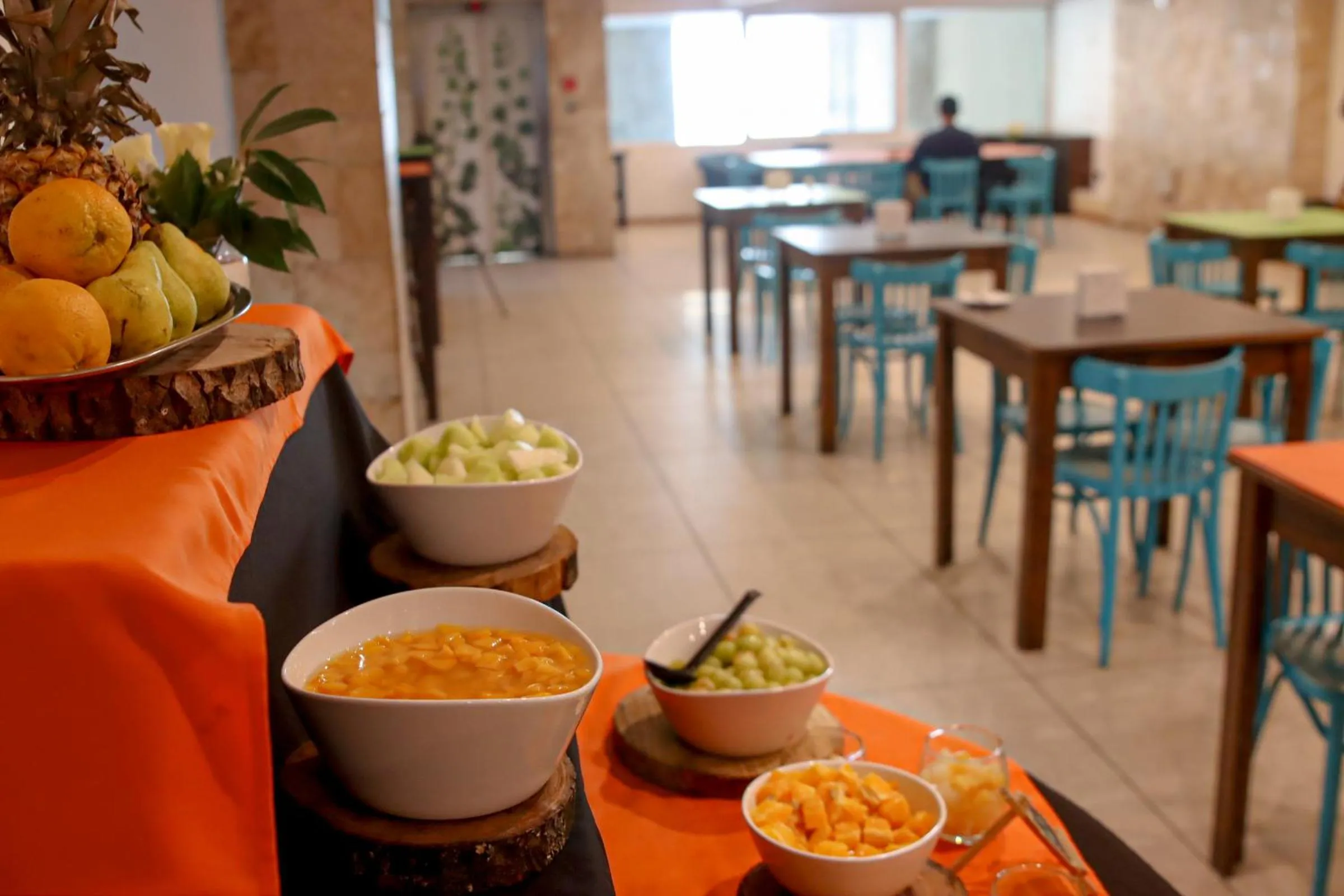 Buffet breakfast in Hotel Terrano Concepción