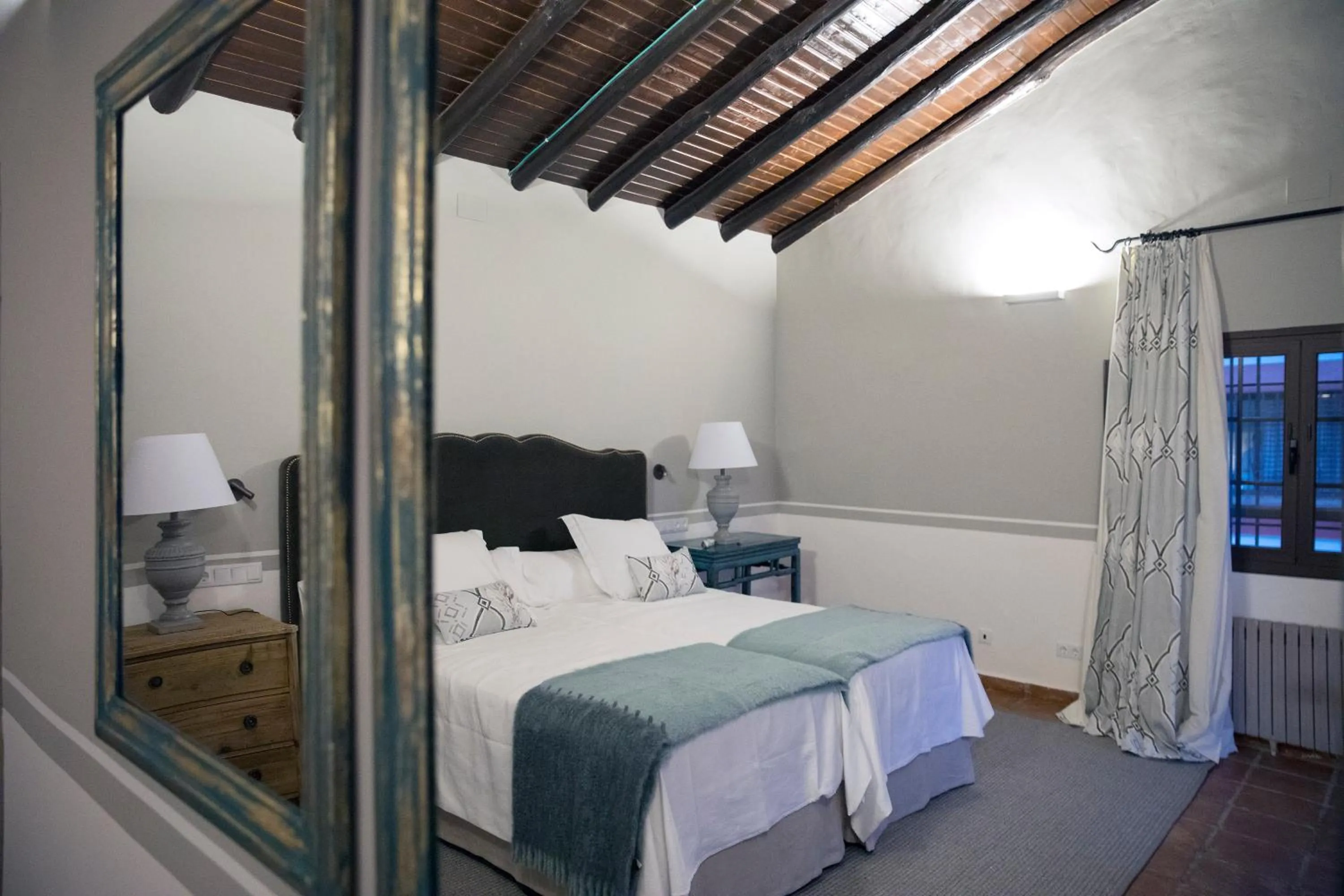 Bedroom, Bed in Hotel Rural Las Tejuelas