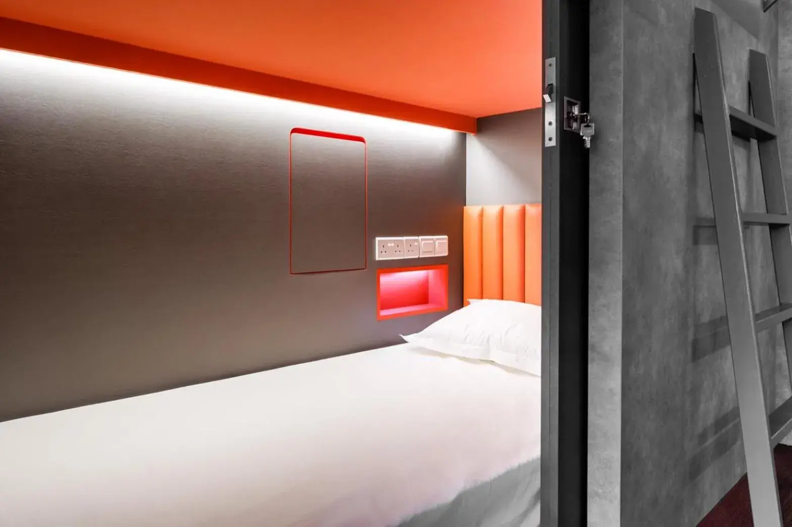 Bed in Circular House Bed in Circular House