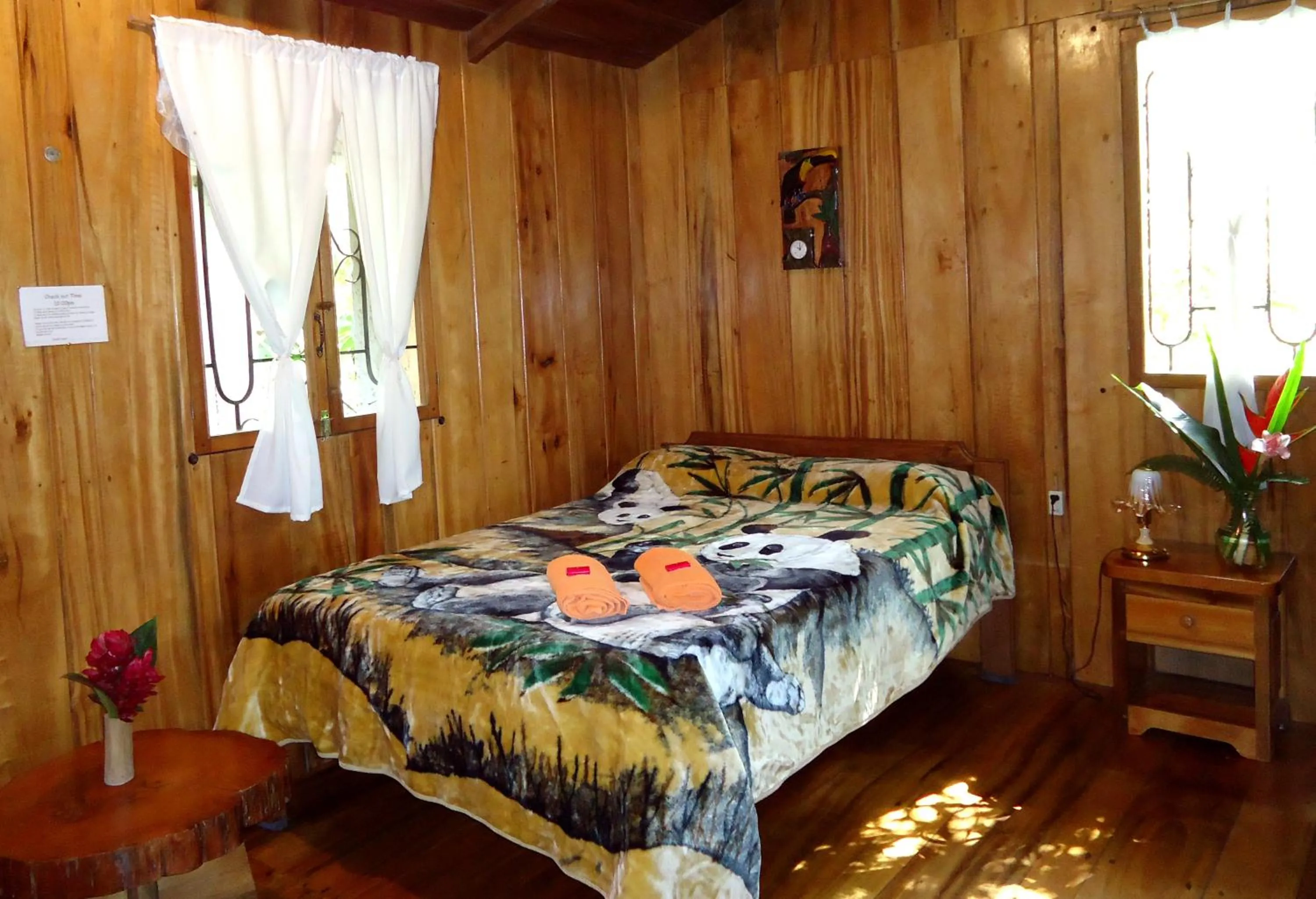 Bungalow (2 Adults) in Cabañas Armonía y Jardín de Orquídeas