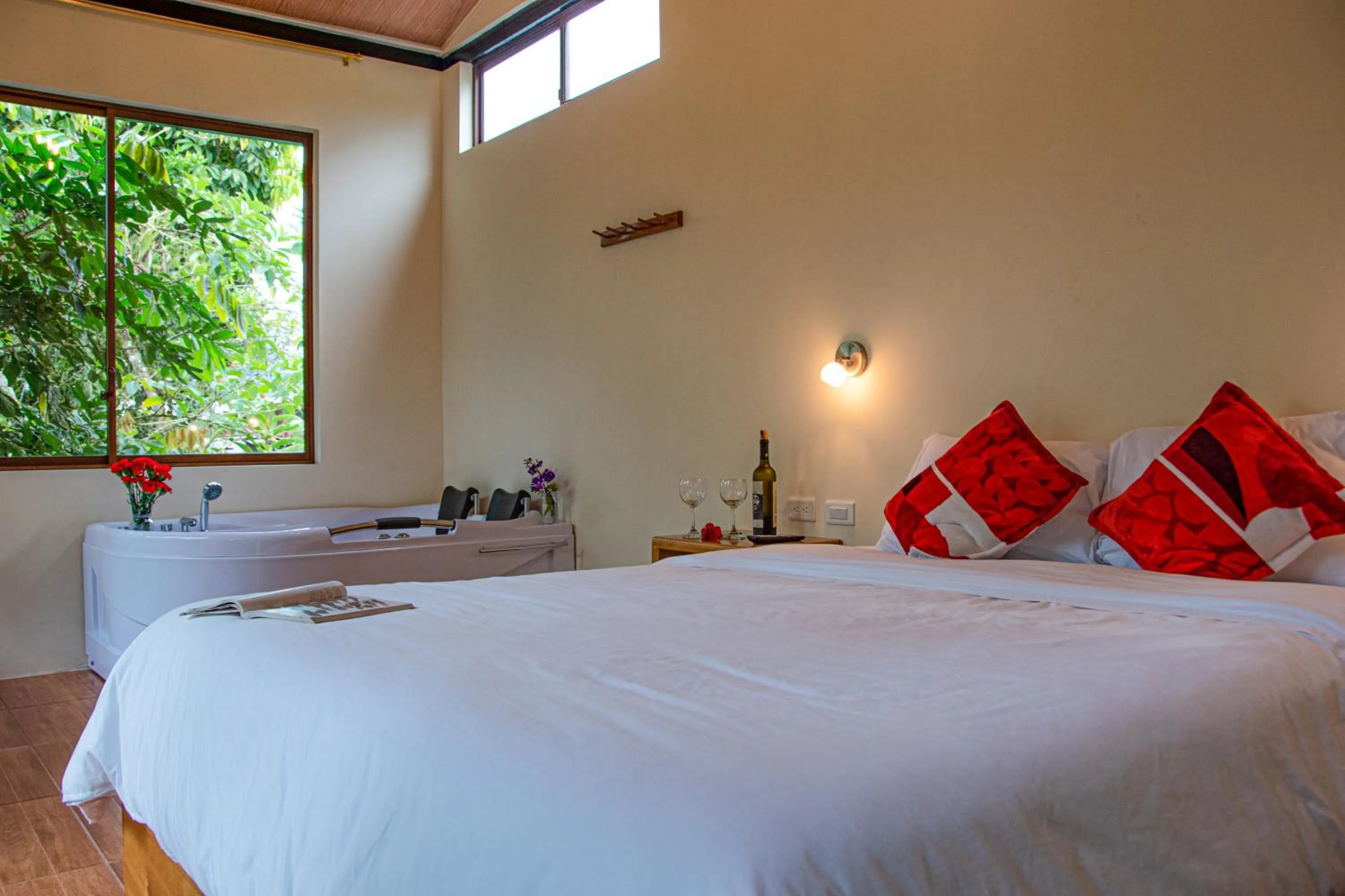 Deluxe Suite with Spa Bath in Cabañas Armonía y Jardín de Orquídeas