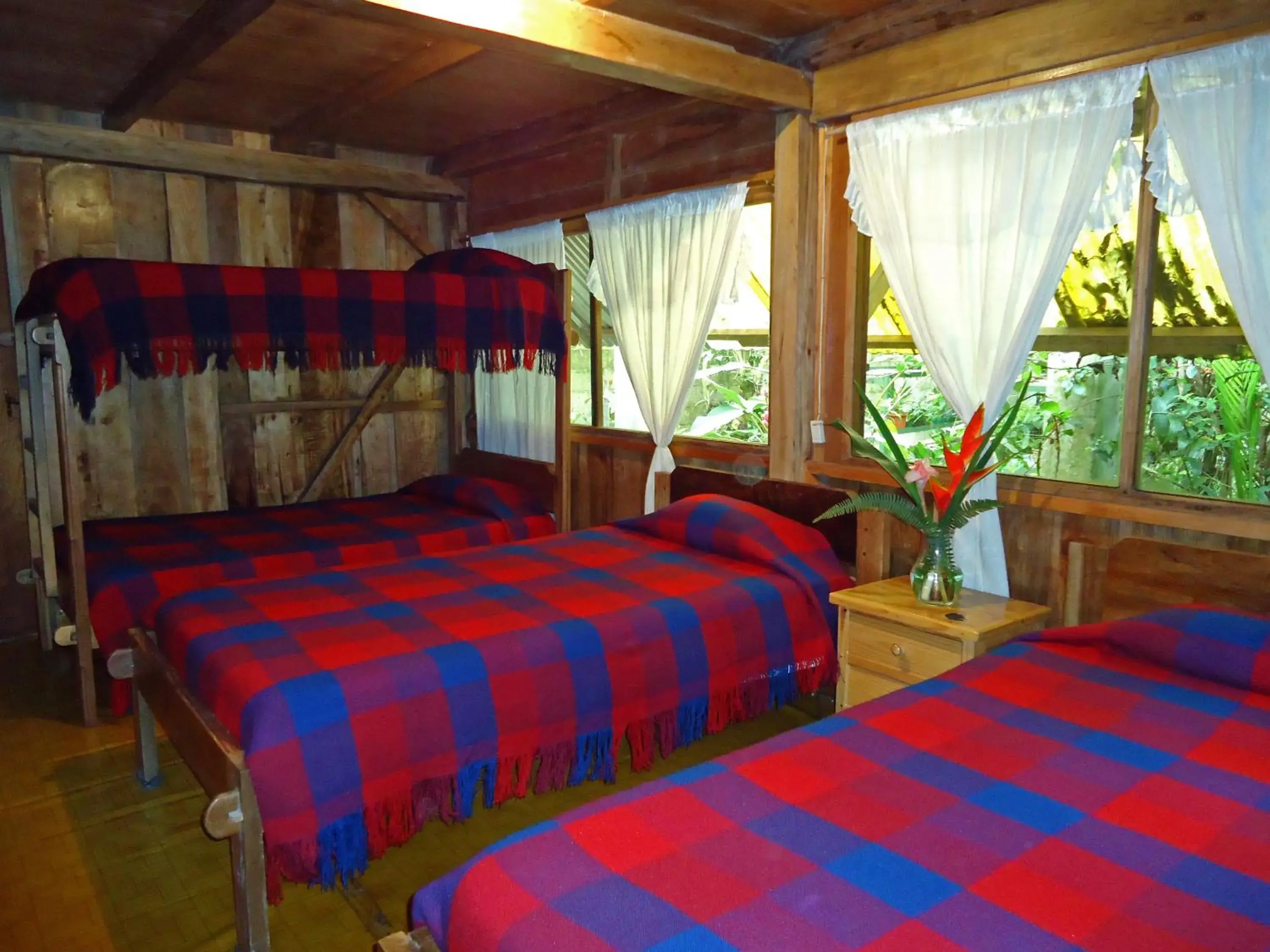 Triple Room with Private Bathroom - single occupancy in Cabañas Armonía y Jardín de Orquídeas Triple Room with Private Bathroom - single occupancy in Cabañas Armonía y Jardín de Orquídeas